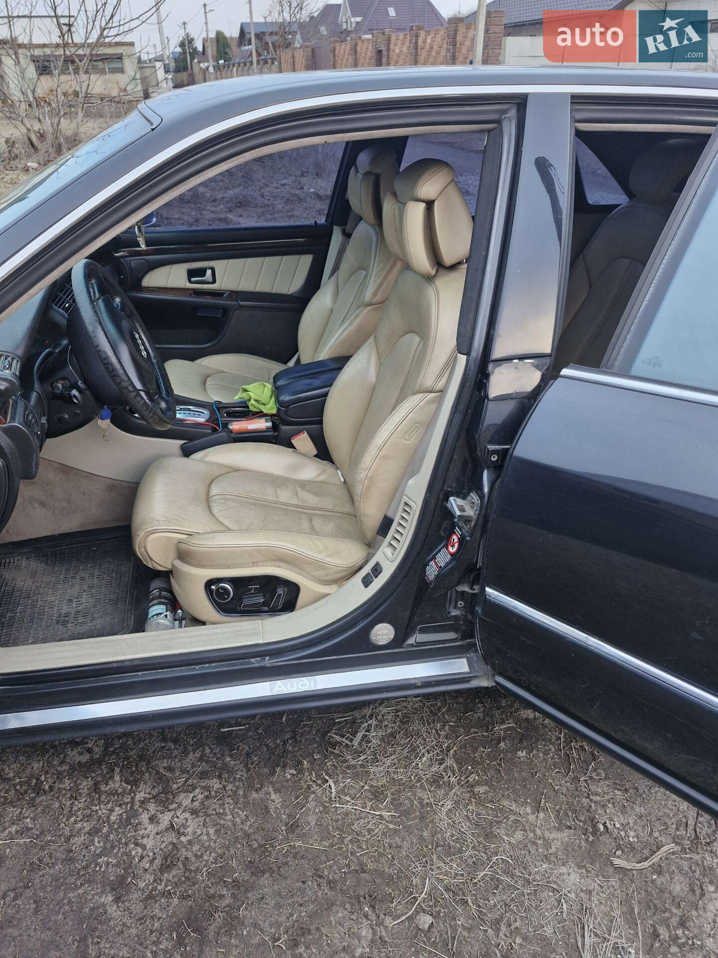 Audi A8 1998 VIN WAUZZZ4DZWN013034 фото оголошення 2 з 3