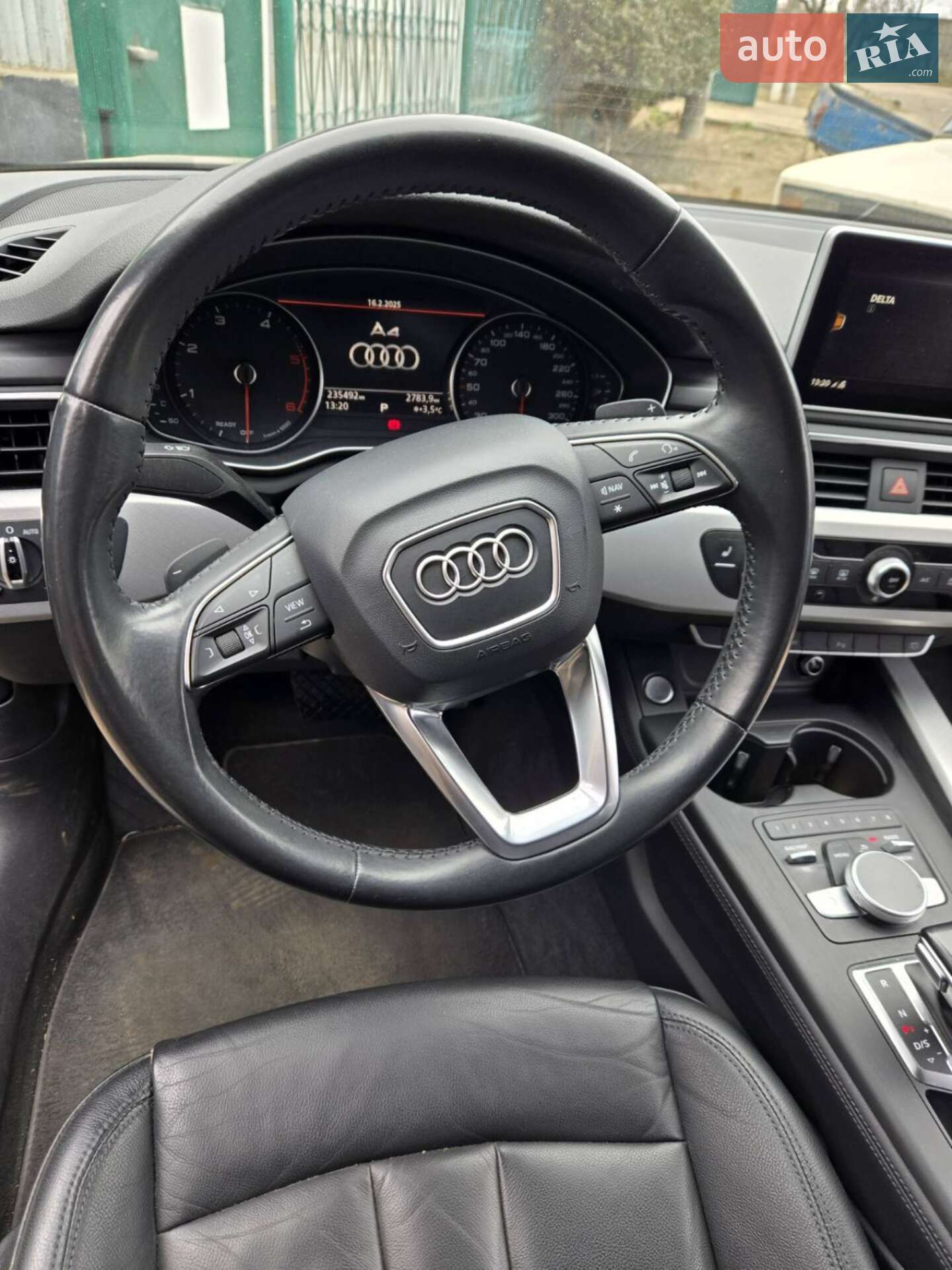Audi A4 2017 VIN WAUZZZF4XHA172891 фото оголошення 3 з 14