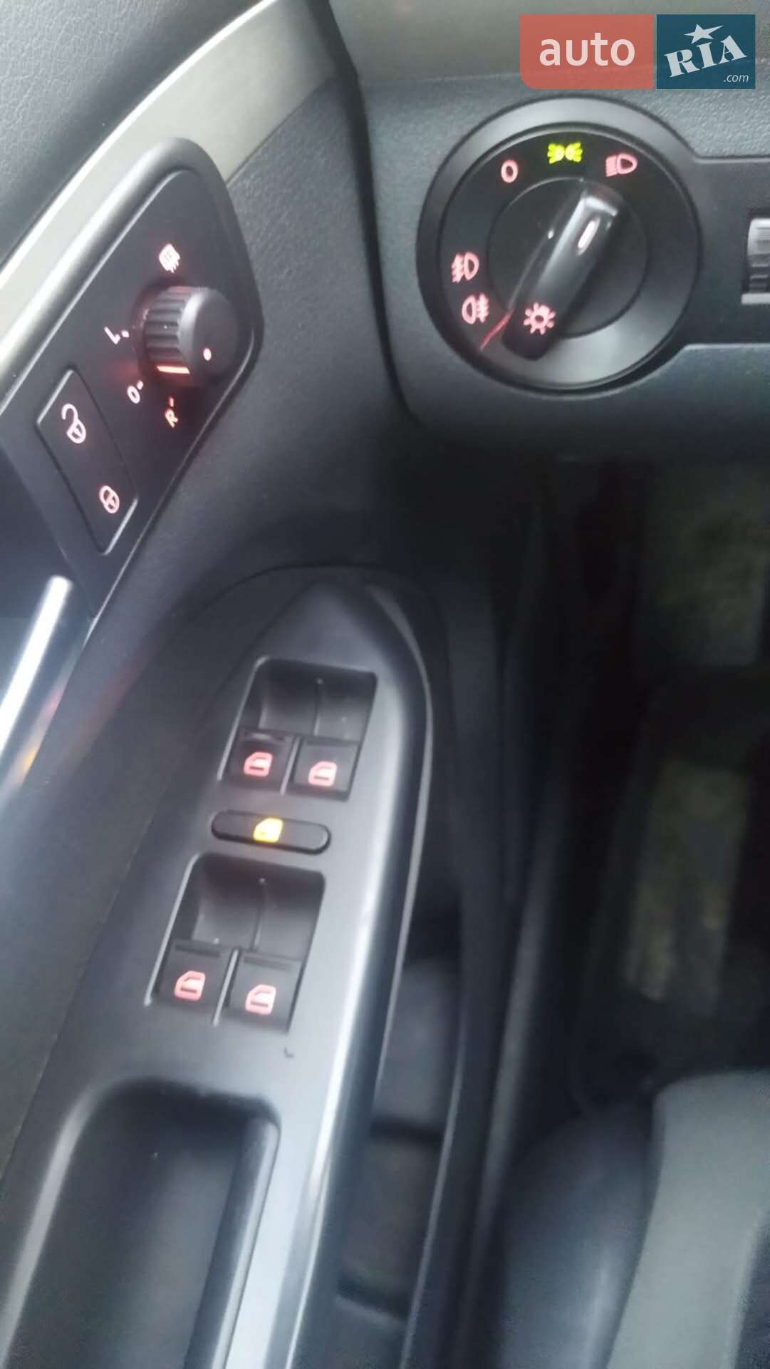 Volkswagen Touran 2010 VIN WVGZZZ1TZAW069135 фото оголошення 32 з 42