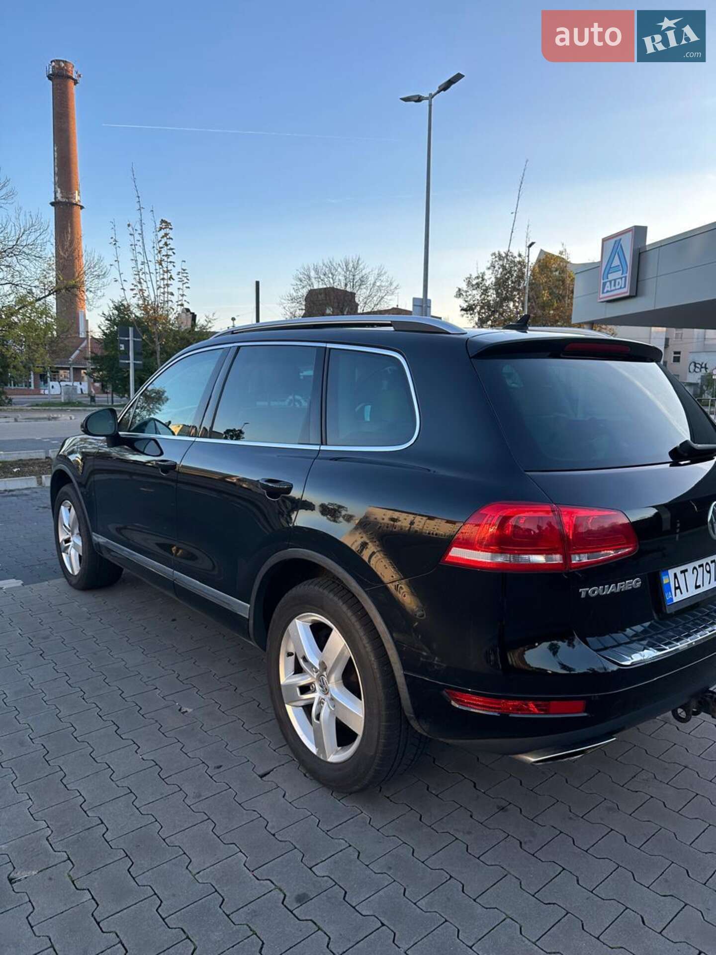 Volkswagen Touareg 2011 VIN WVGFK9BP0BD004043 фото оголошення 14 з 15