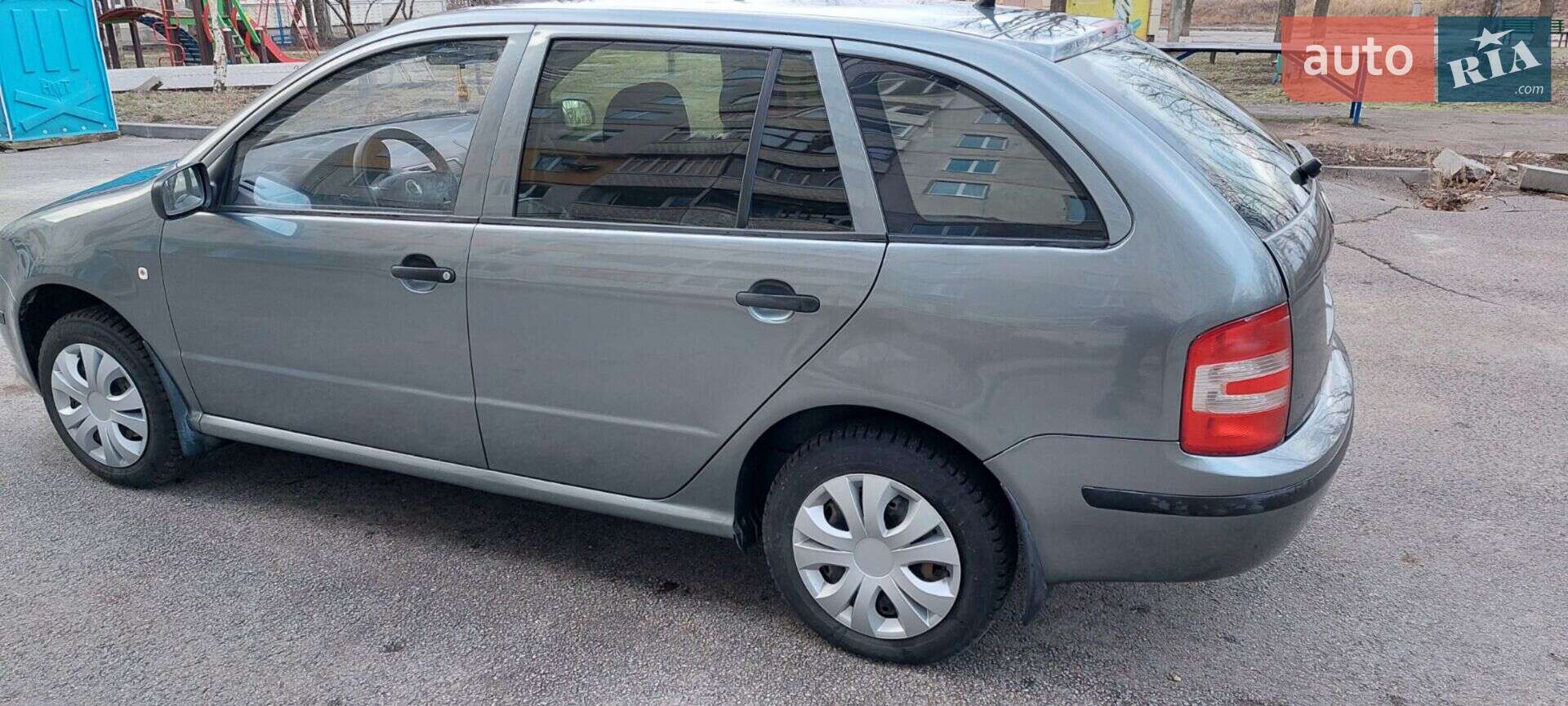 Skoda Fabia 2004 VIN TMBJY16Y95B034594 фото оголошення 8 з 13