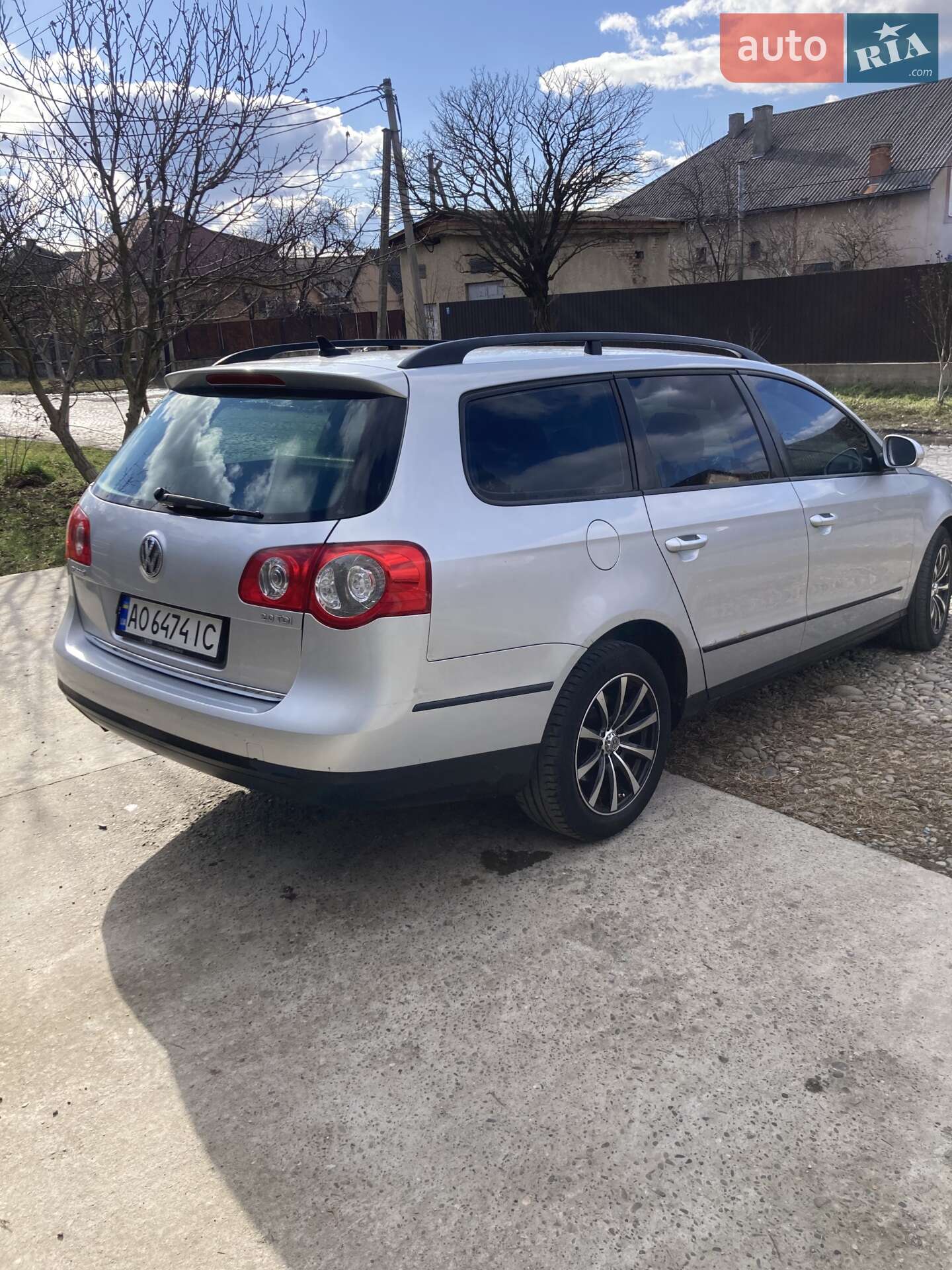 Volkswagen Passat 2010 VIN WVWZZZ3CZAE207169 фото оголошення 4 з 13