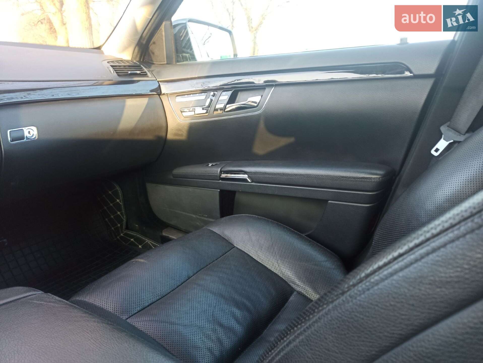 Mercedes-Benz S-Class 2010 VIN WDD2210801A348672 фото оголошення 8 з 16