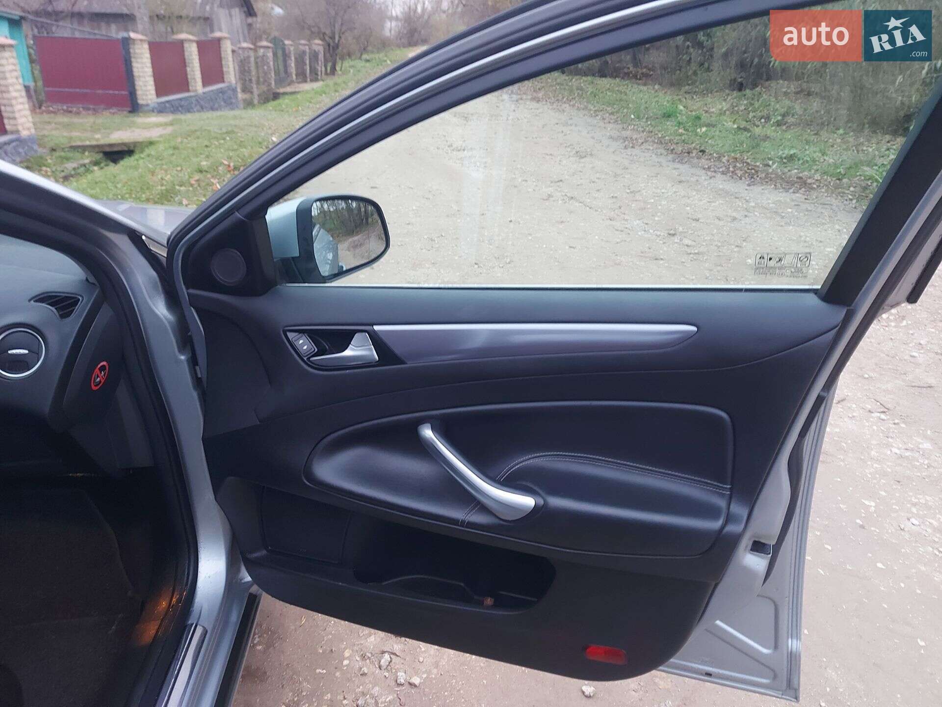 Ford Mondeo 2012 VIN WF0GXXGBBGCC10414 фото оголошення 7 з 43