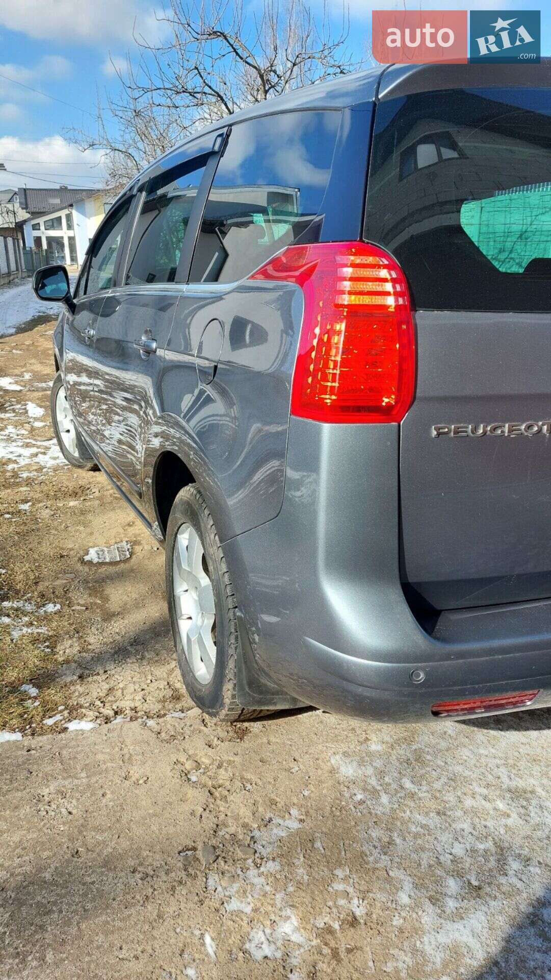 Peugeot 5008 2011 VIN VF30ARHE8BS242844 фото оголошення 11 з 15
