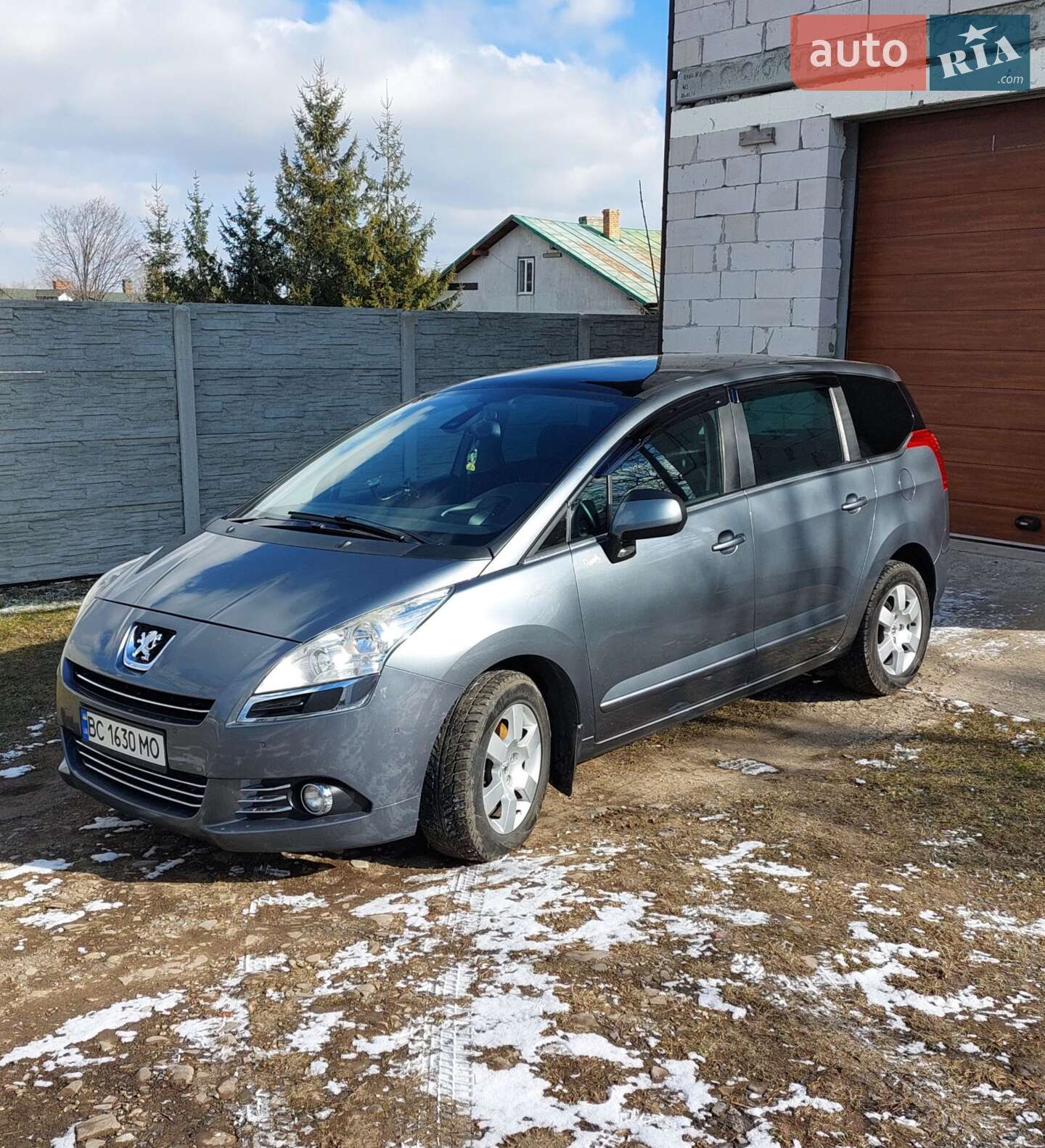 Peugeot 5008 2011 VIN VF30ARHE8BS242844 фото оголошення 13 з 15