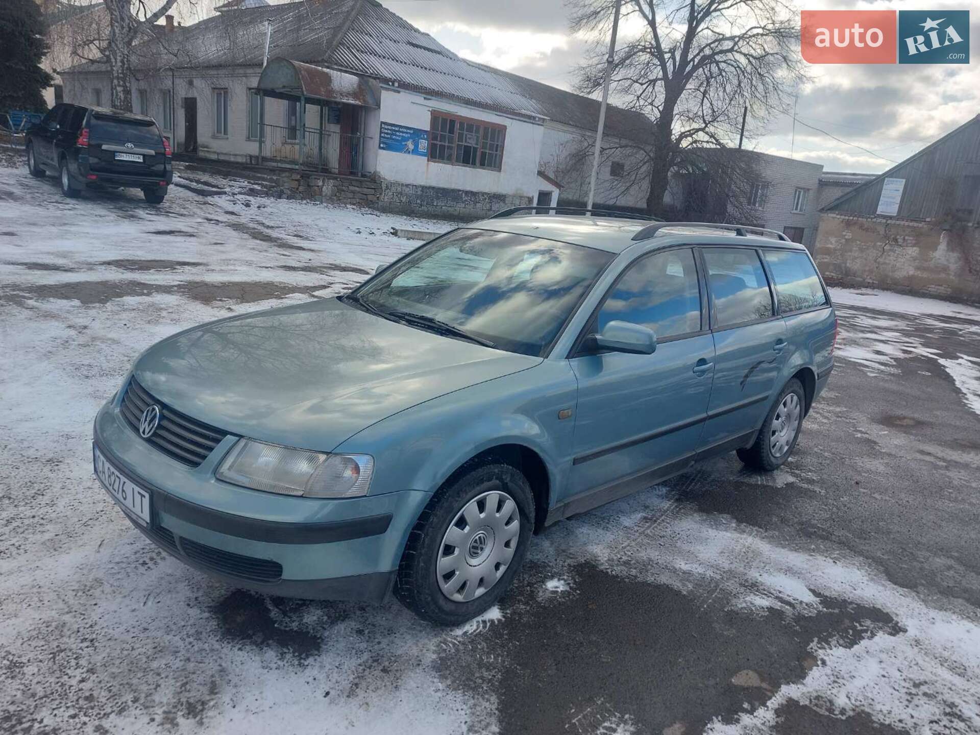 Volkswagen Passat 1998 VIN WVWZZZ3BZXE123253 фото оголошення 4 з 16