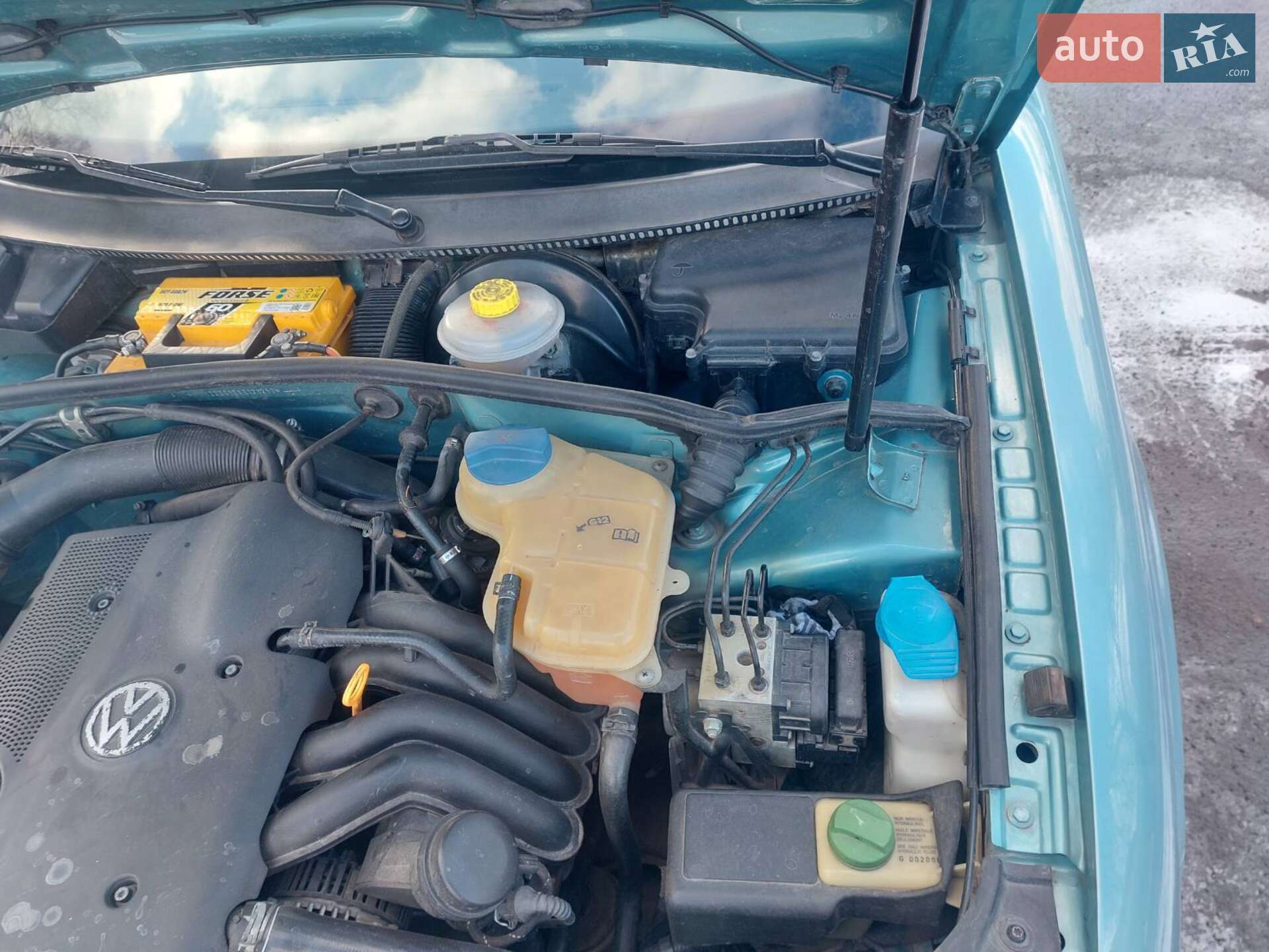 Volkswagen Passat 1998 VIN WVWZZZ3BZXE123253 фото оголошення 8 з 16