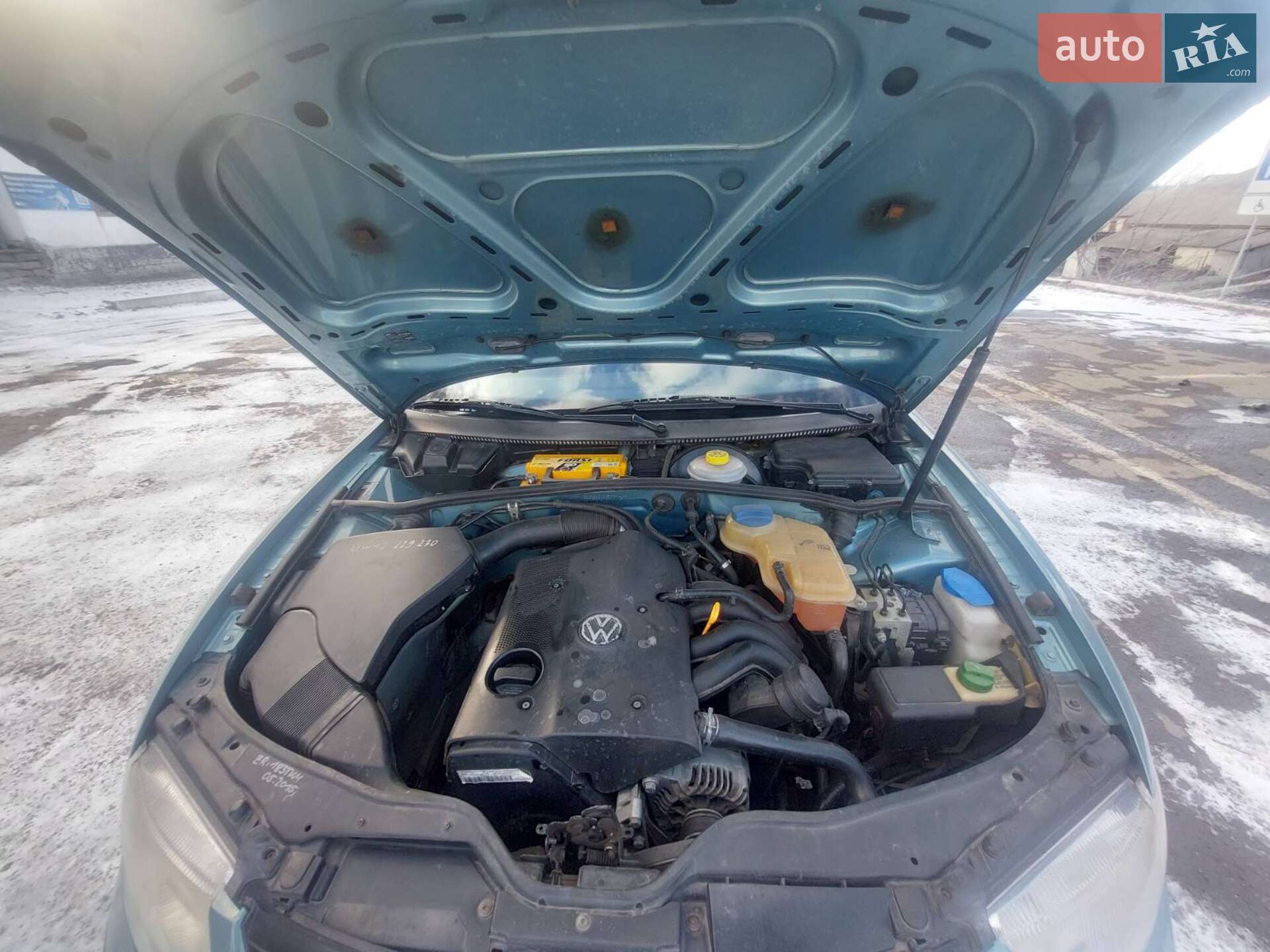 Volkswagen Passat 1998 VIN WVWZZZ3BZXE123253 фото оголошення 14 з 16