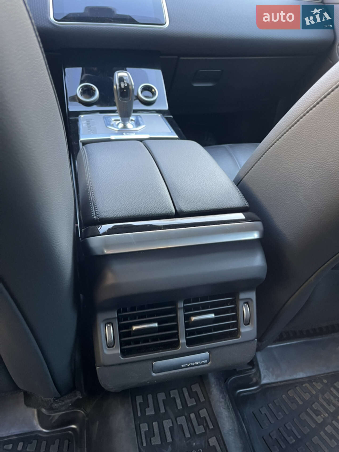 LAND ROVER RANGE ROVER EVOQUE 2019 VIN SALZA2BX0LH020774 фото оголошення 4 з 20
