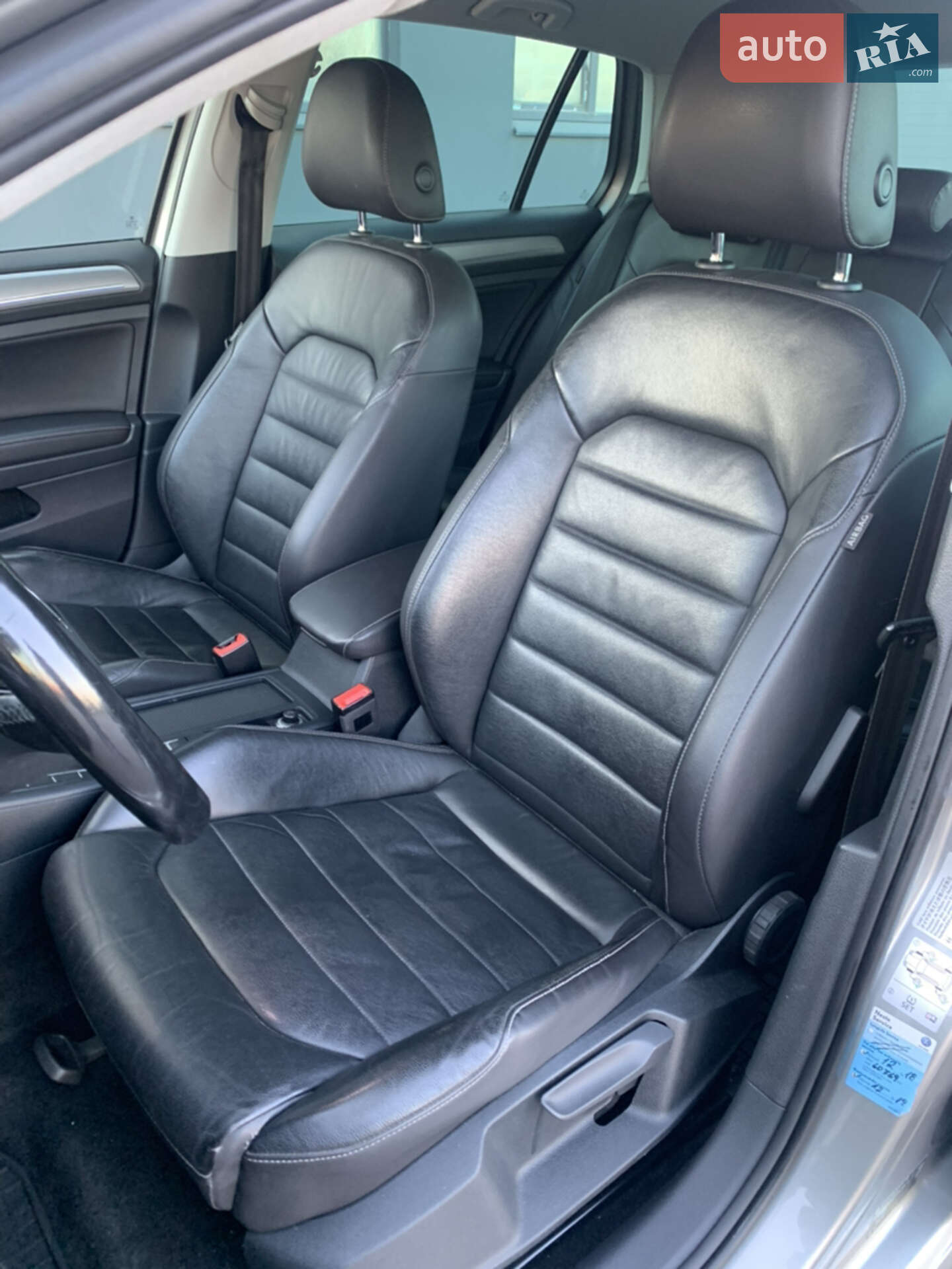 Volkswagen e-Golf 2014 VIN WVWZZZAUZFW905813 фото оголошення 12 з 42