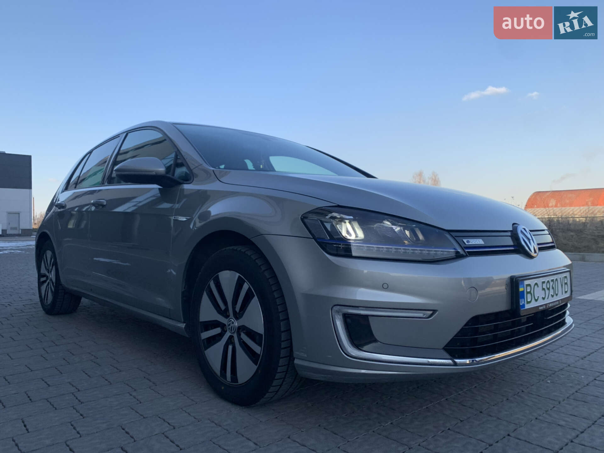 Volkswagen e-Golf 2014 VIN WVWZZZAUZFW905813 фото оголошення 15 з 42