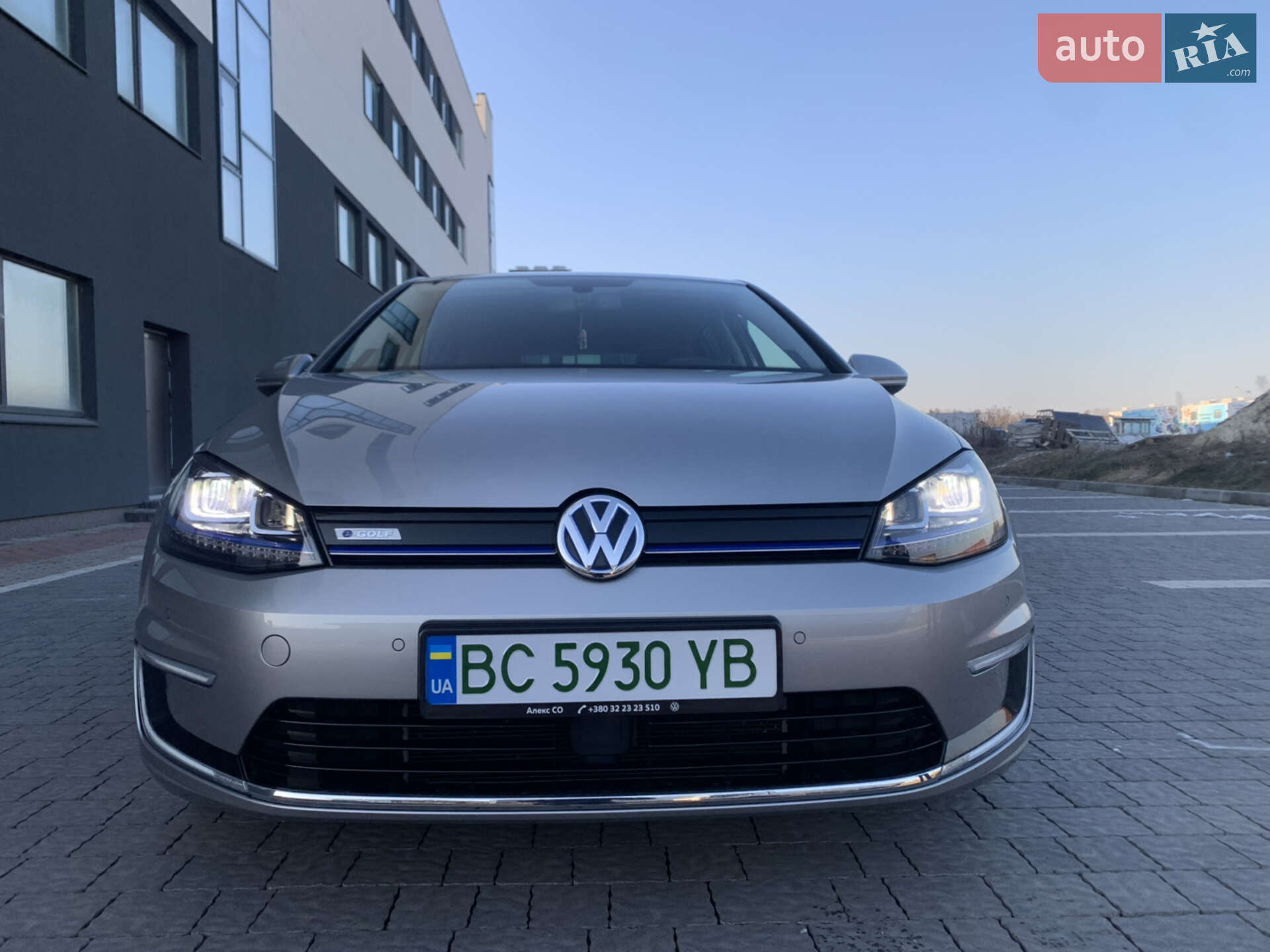 Volkswagen e-Golf 2014 VIN WVWZZZAUZFW905813 фото оголошення 35 з 42