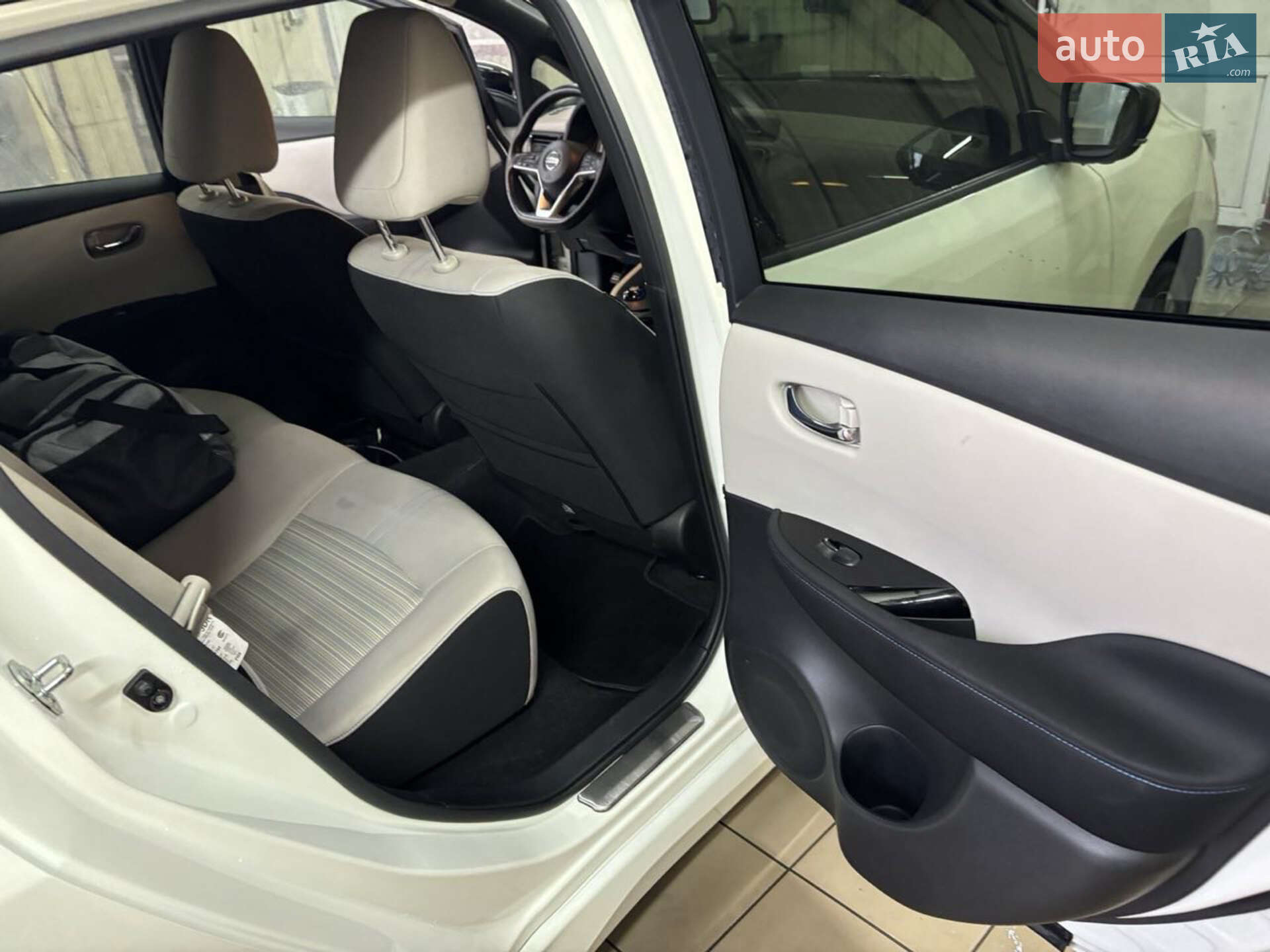 Nissan Leaf 2021 VIN SJNFAAZE1U0130271 фото оголошення 21 з 25