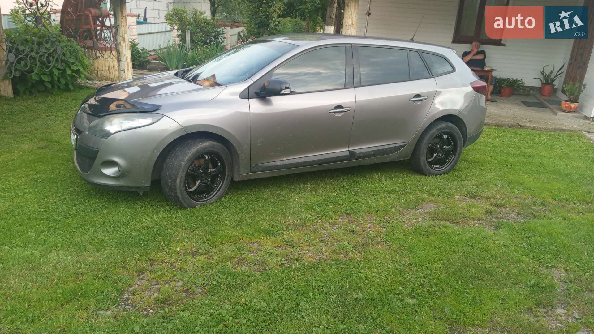 Renault Megane 2011 VIN VF1KZ1A0546287659 фото оголошення 2 з 8