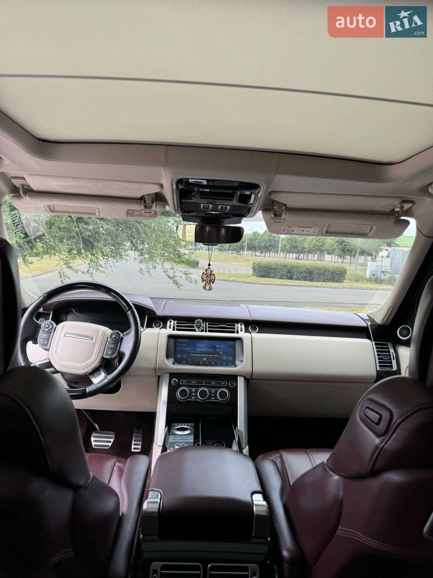 Land Rover Range Rover 2017 VIN SALGA2FE3HA365491 фото оголошення 4 з 7