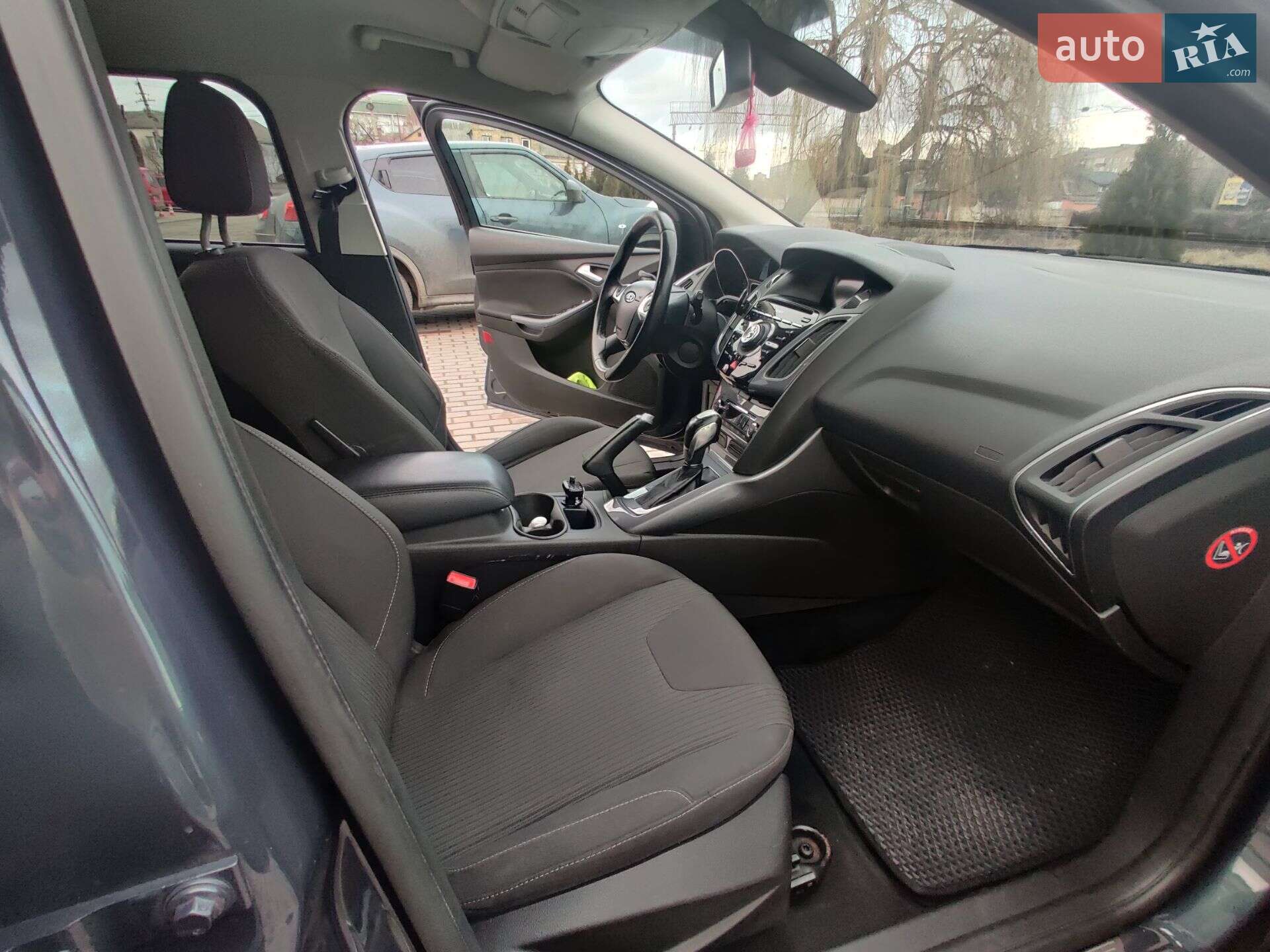 Ford Focus 2014 VIN WF0LXXGCBLEJ72858 фото оголошення 10 з 10
