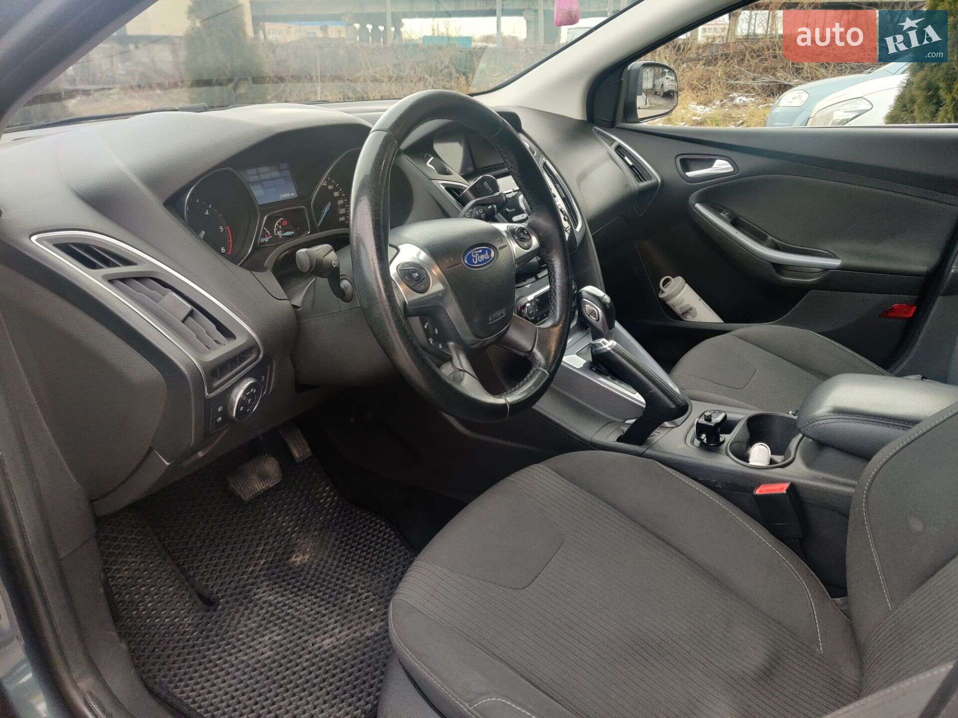 Ford Focus 2014 VIN WF0LXXGCBLEJ72858 фото оголошення 5 з 10