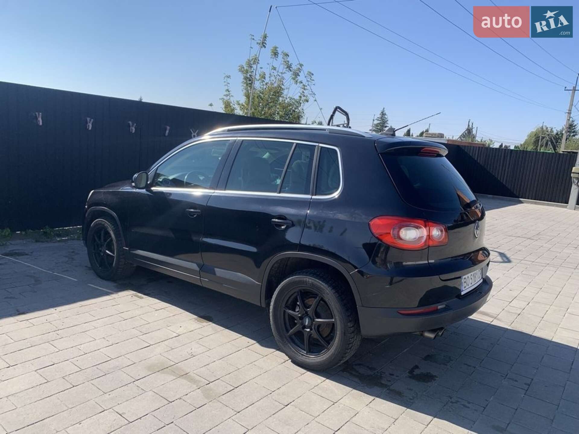 Volkswagen Tiguan 2008 VIN WVGAV75N69W004482 фото оголошення 2 з 6