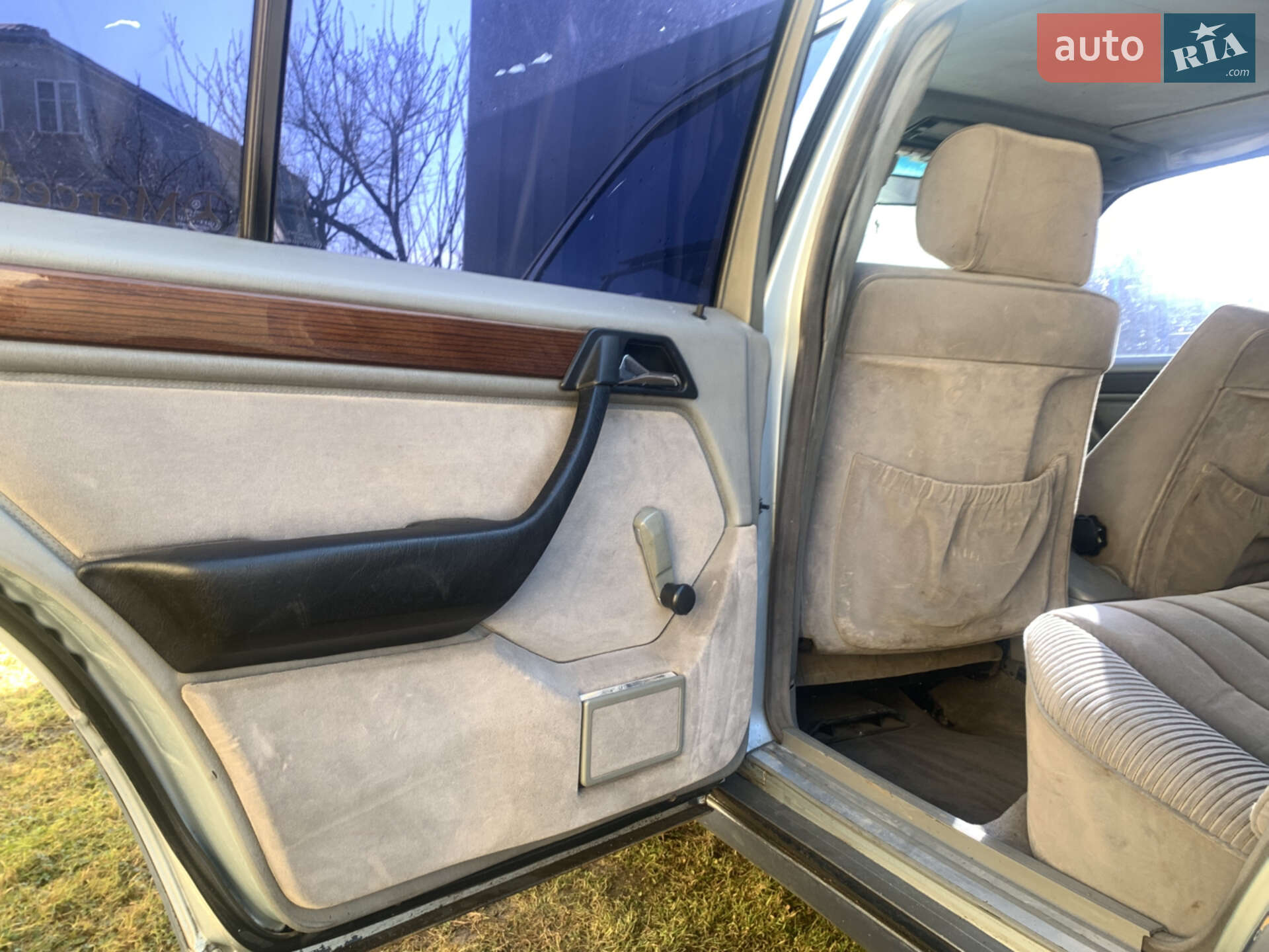Mercedes-Benz E-Class 1991 VIN WDB1241251B393006 фото оголошення 9 з 19
