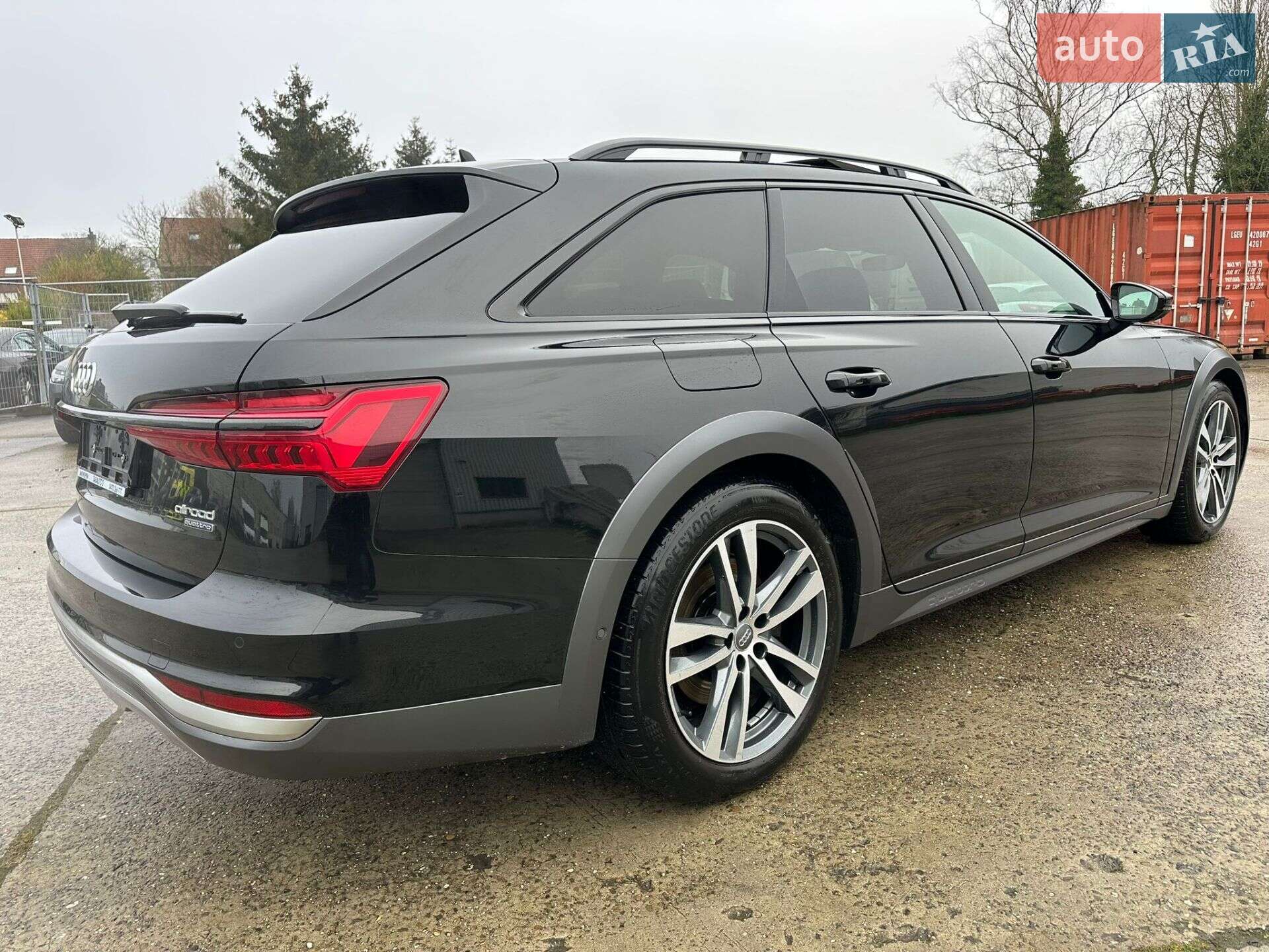 Audi A6 Allroad 2019 VIN WAUZZZF26LN017058 фото оголошення 4 з 29