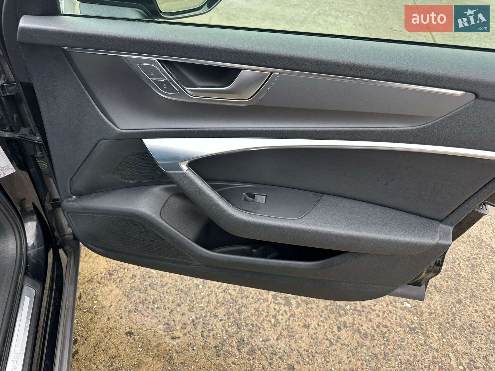 Audi A6 Allroad 2019 VIN WAUZZZF26LN017058 фото оголошення 11 з 29