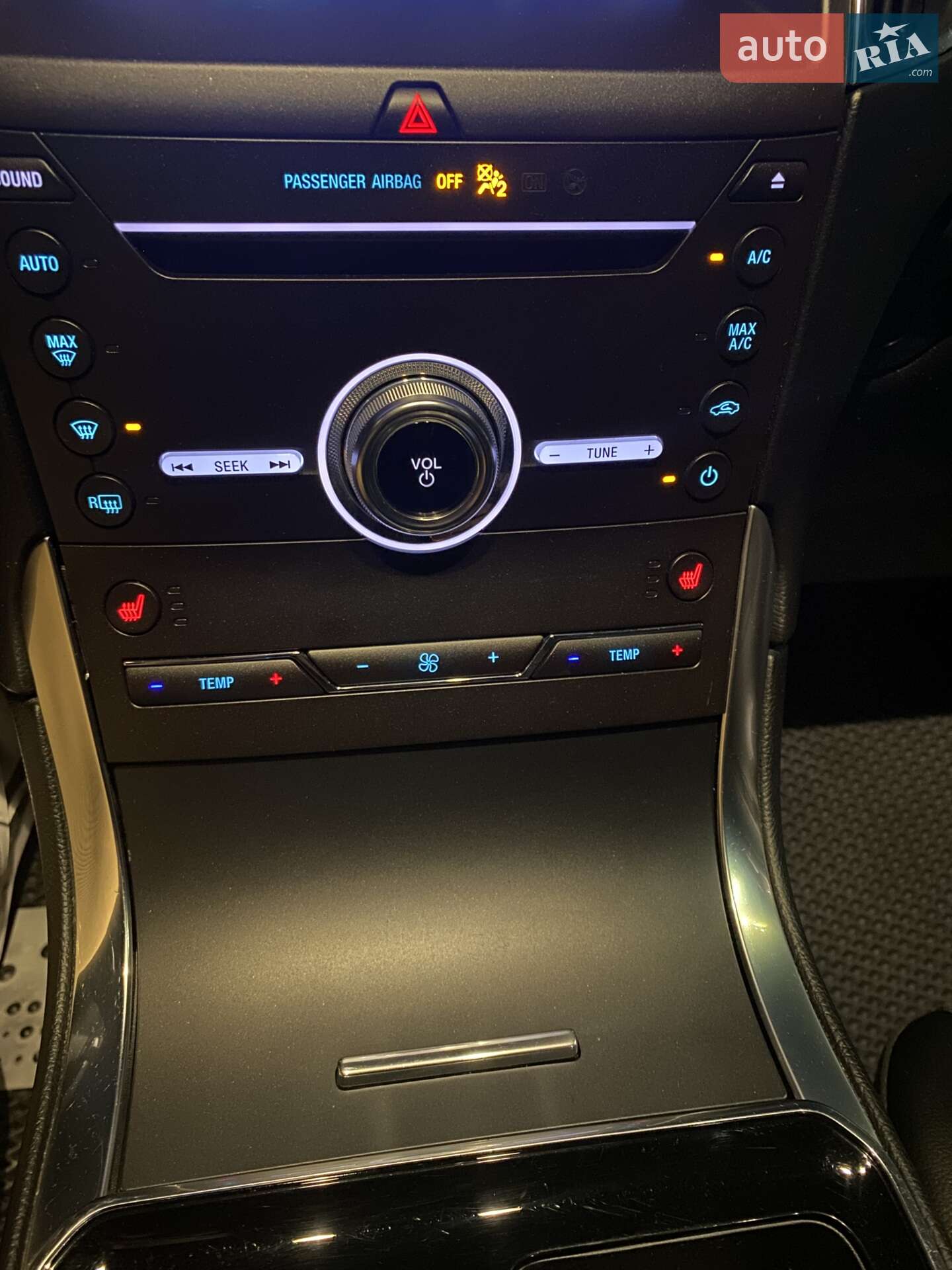 Ford Edge 2018 VIN 2FMPK4AP1KBB41121 фото оголошення 22 з 40