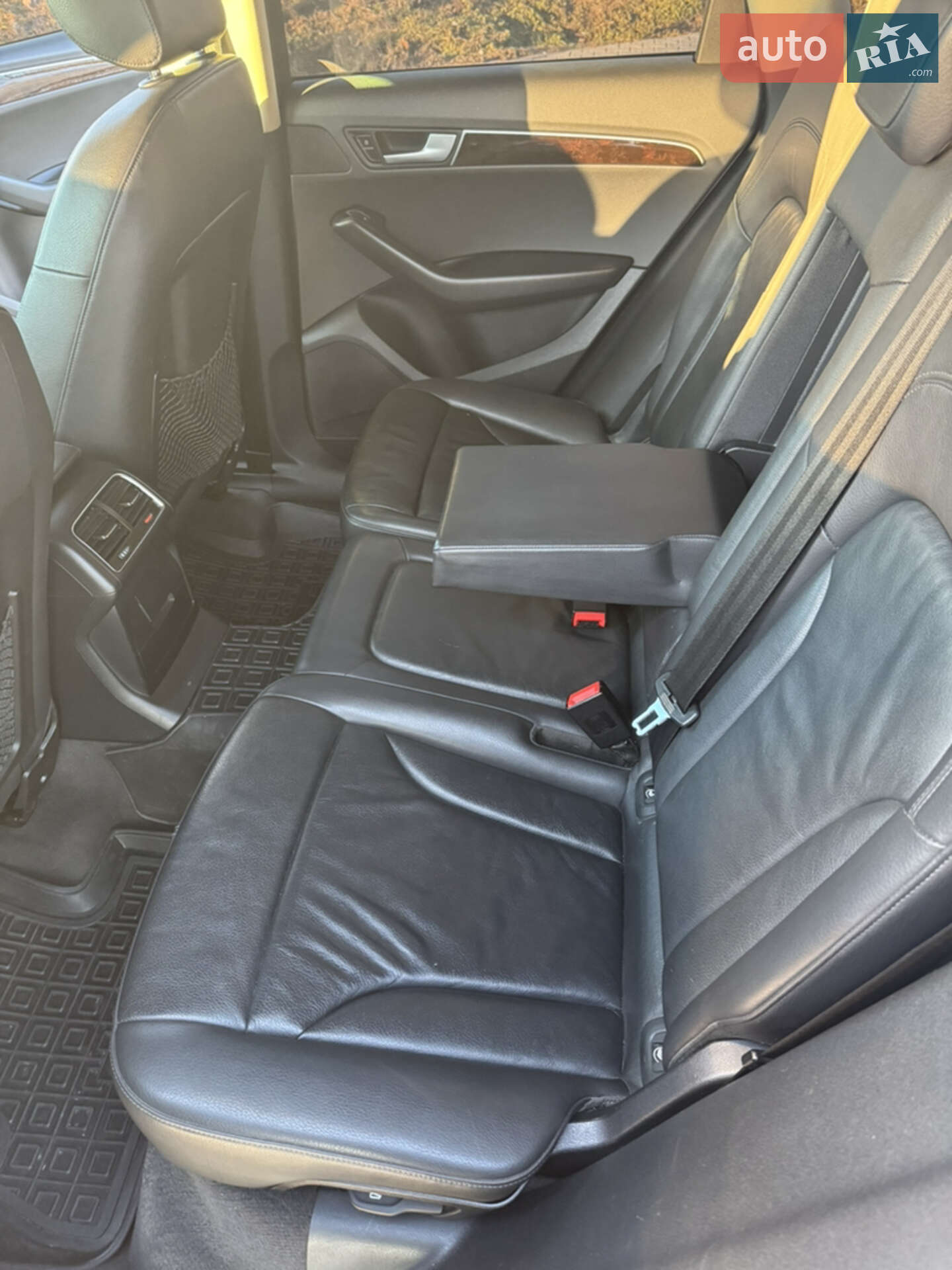 Audi Q5 2011 VIN WA1CFAFP2CA026937 фото оголошення 10 з 26