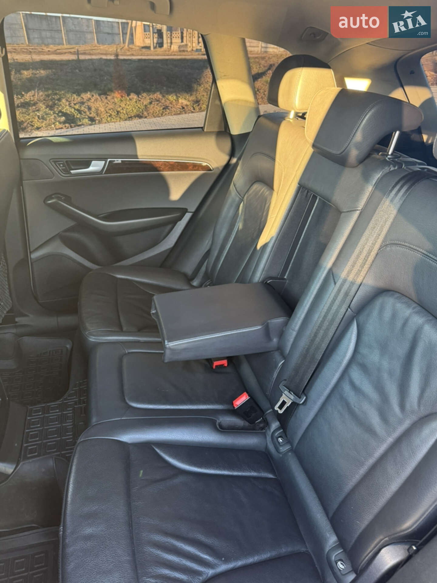 Audi Q5 2011 VIN WA1CFAFP2CA026937 фото оголошення 13 з 26