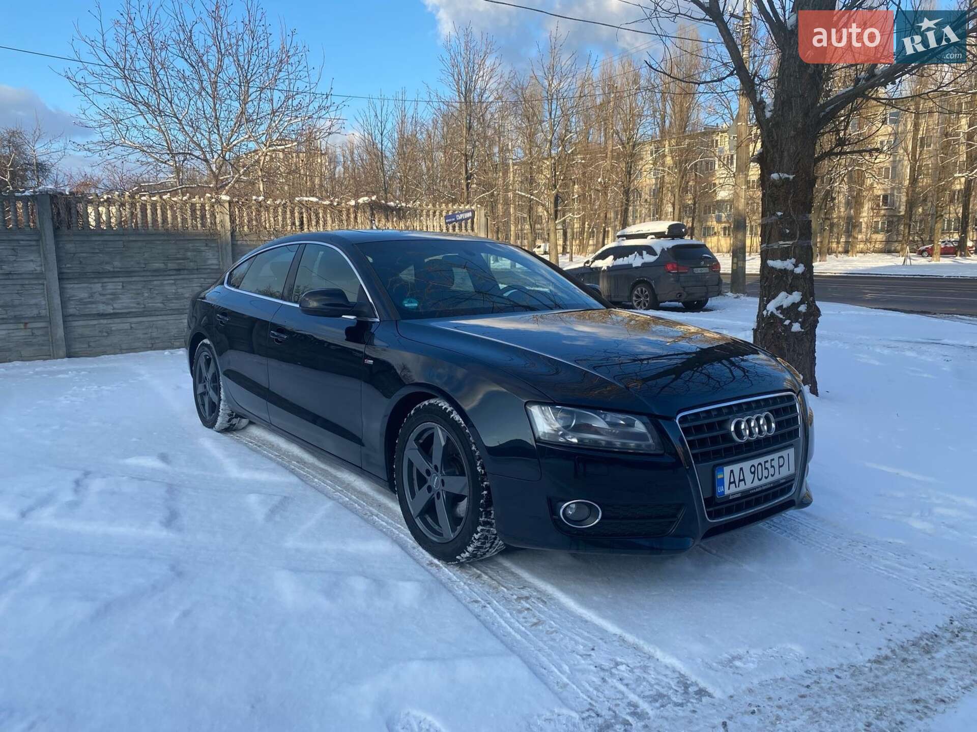 Audi A5 2011 VIN WAUZZZ8T5BA076727 фото оголошення 3 з 9