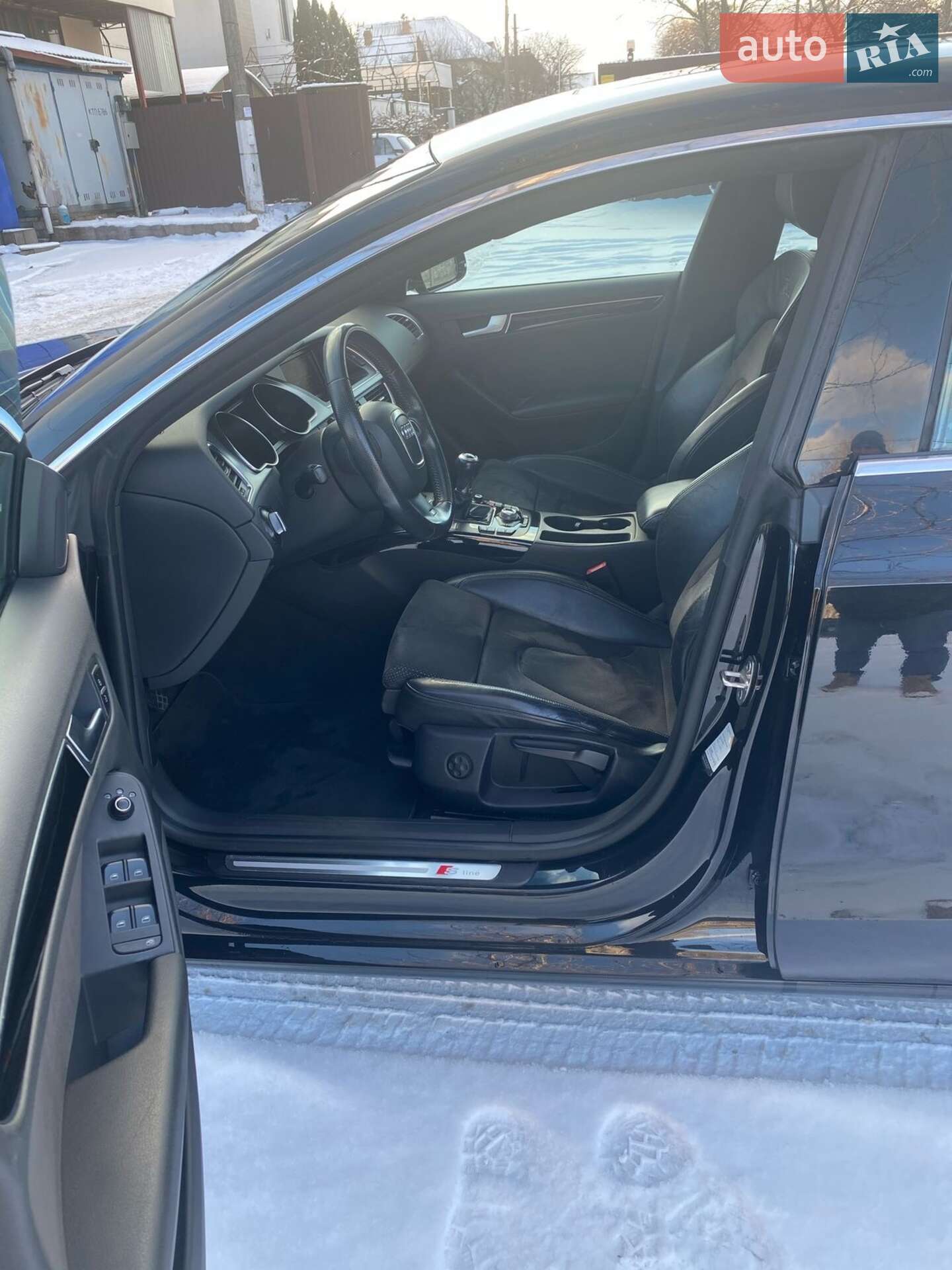 Audi A5 2011 VIN WAUZZZ8T5BA076727 фото оголошення 7 з 9