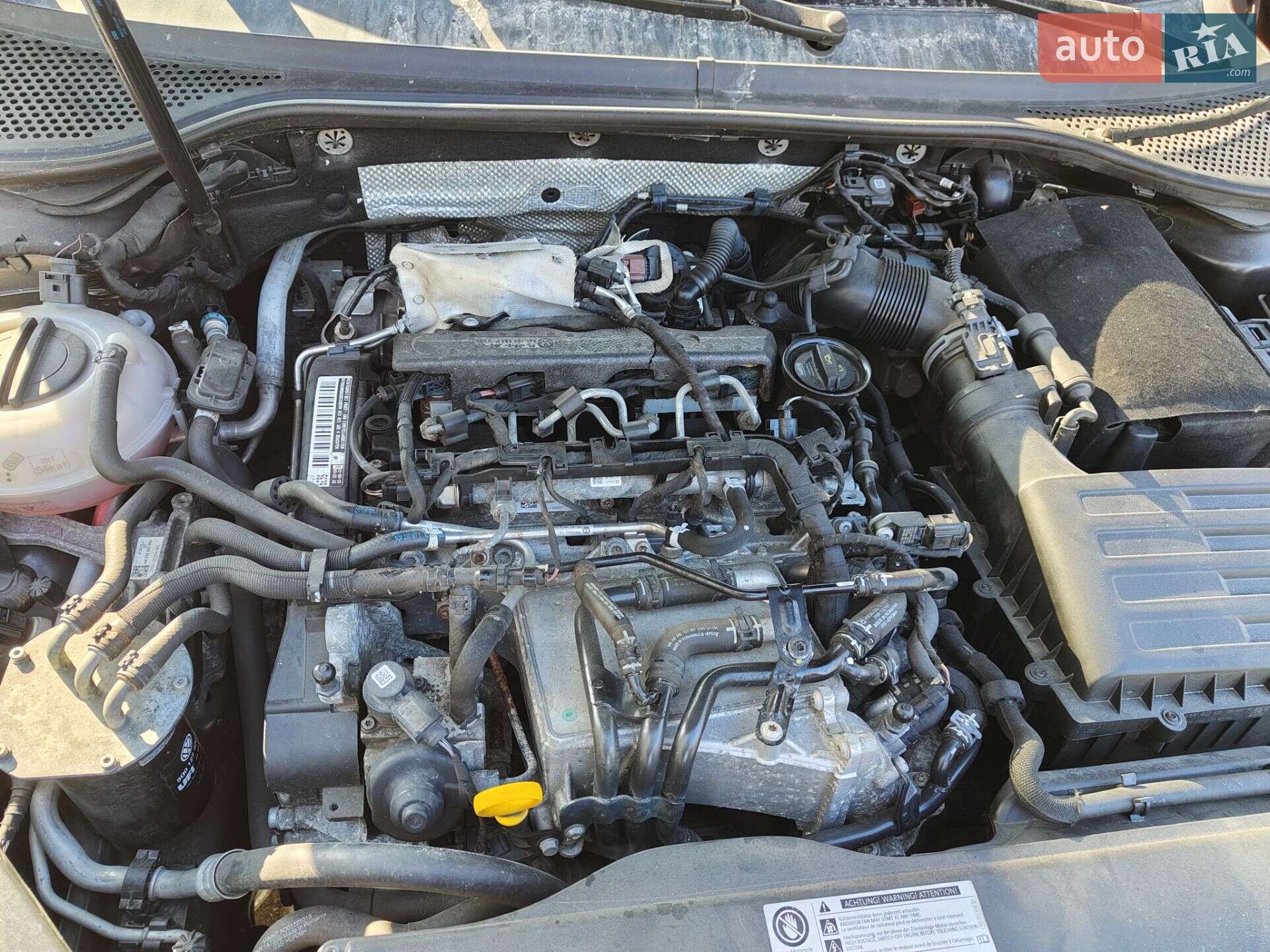 Volkswagen Passat 2015 VIN WVWZZZ3CZFE463582 фото оголошення 9 з 12
