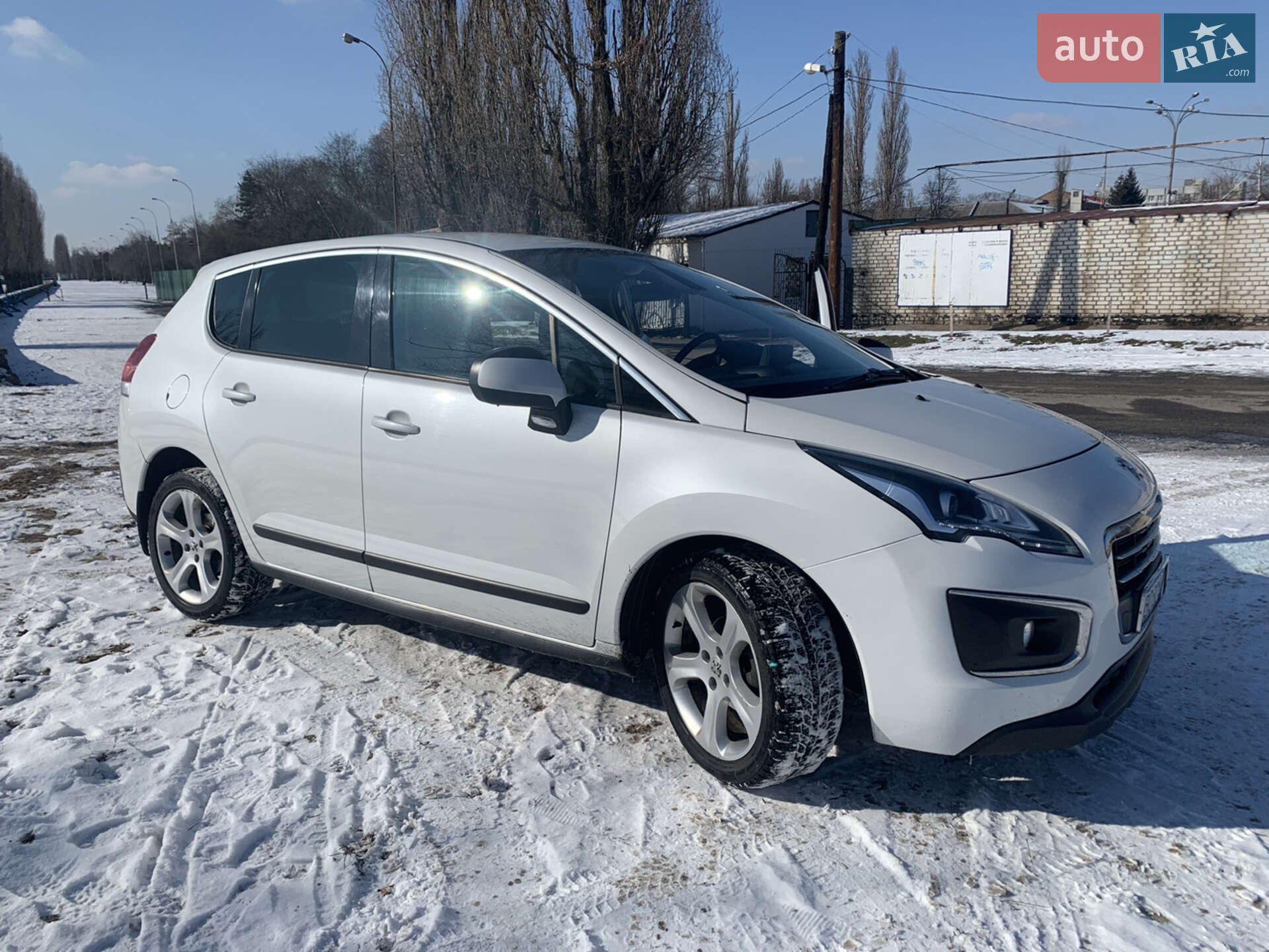 Peugeot 3008 2015 VIN VF30UBHZTFS147803 фото оголошення 2 з 13