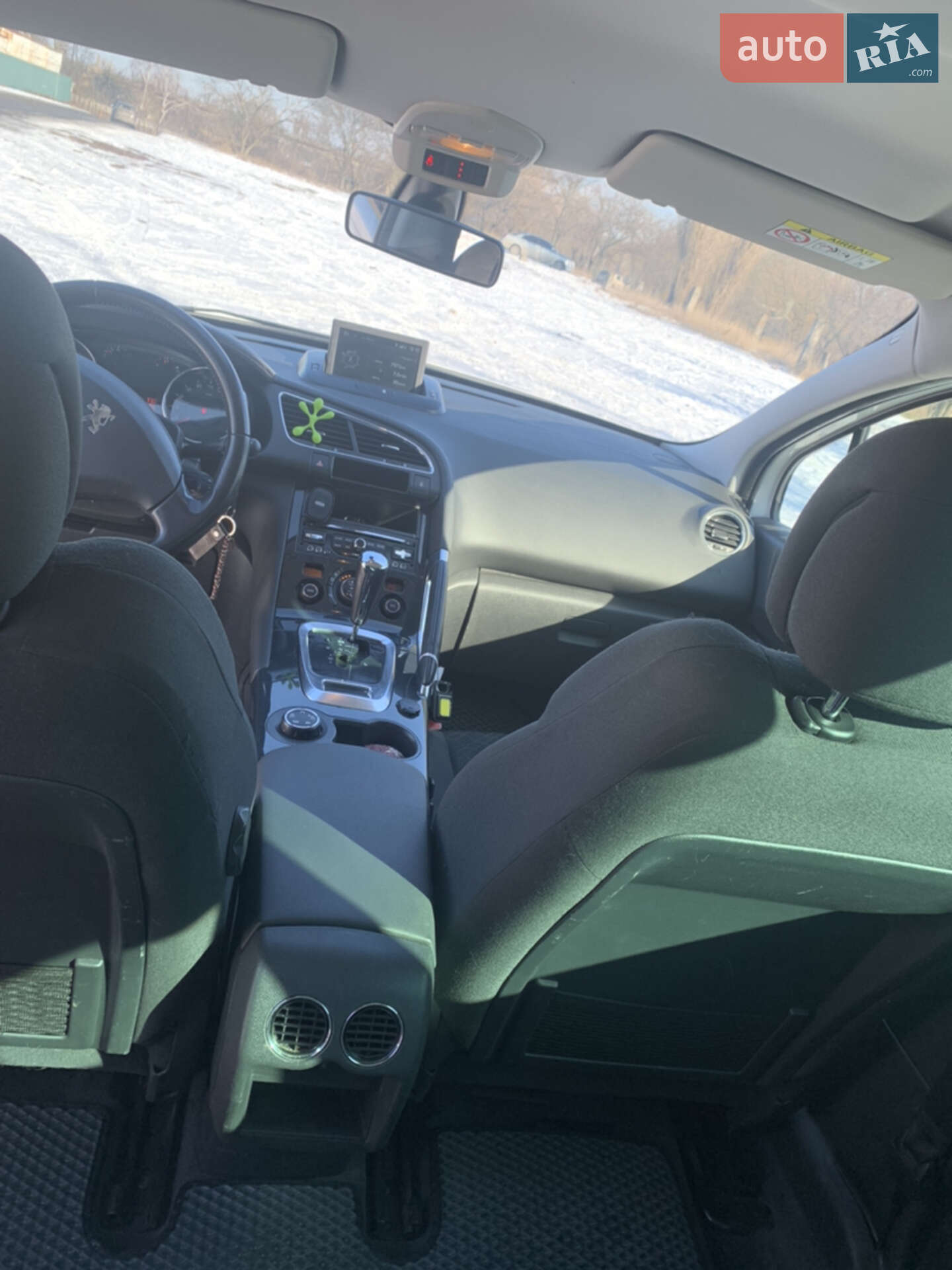 Peugeot 3008 2015 VIN VF30UBHZTFS147803 фото оголошення 12 з 13