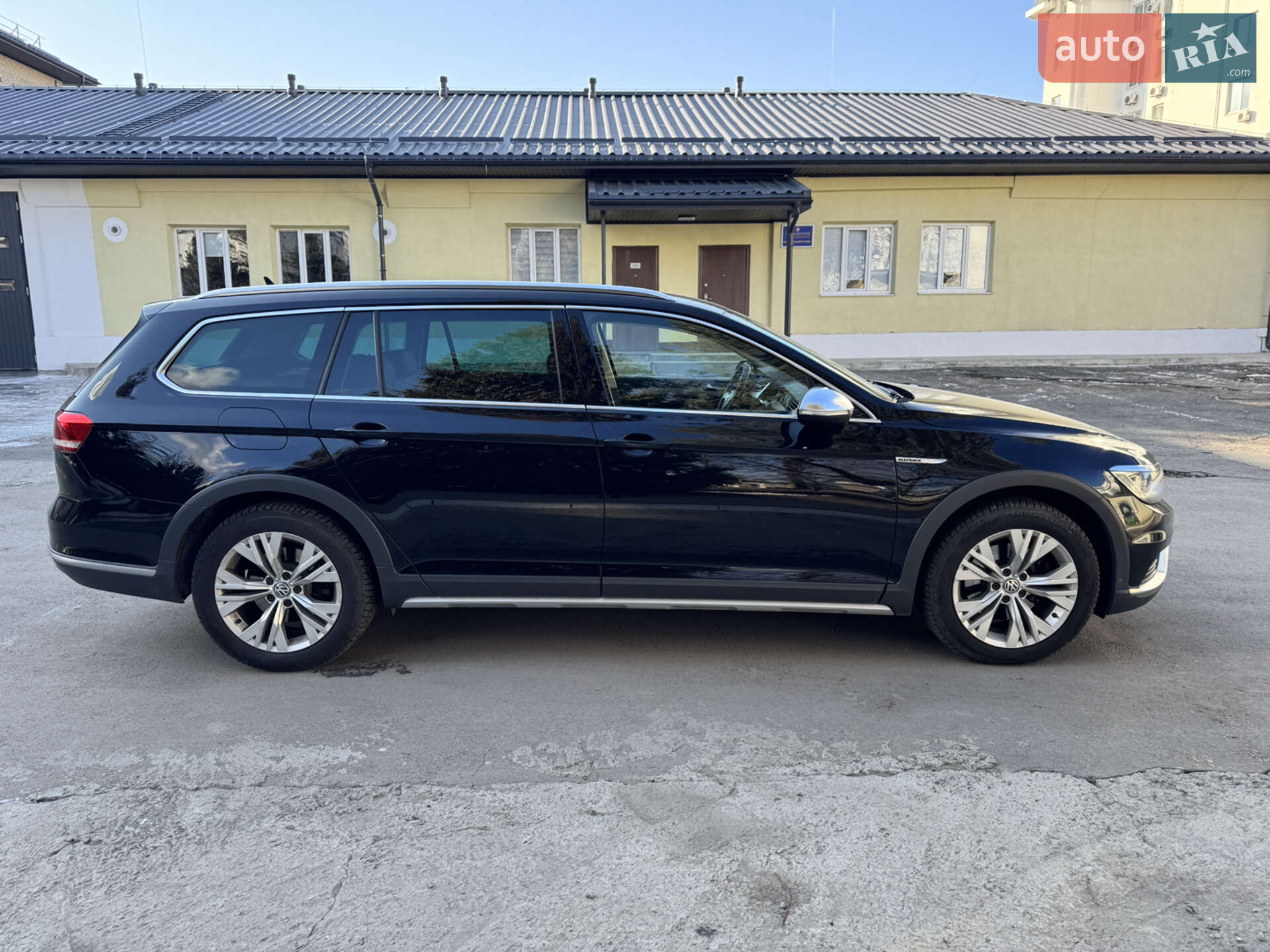 Volkswagen Passat Alltrack 2018 VIN WVWZZZ3CZJE138006 фото оголошення 8 з 46