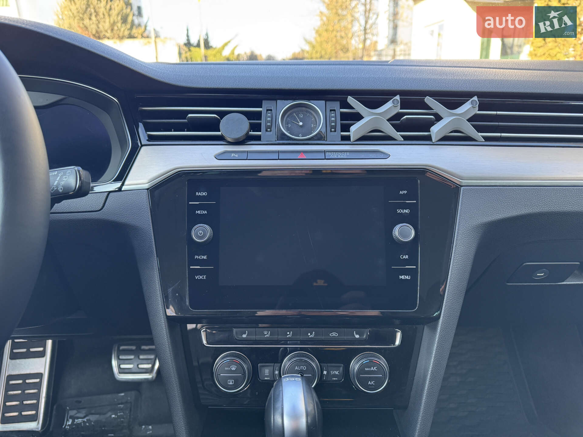 Volkswagen Passat Alltrack 2018 VIN WVWZZZ3CZJE138006 фото оголошення 20 з 46