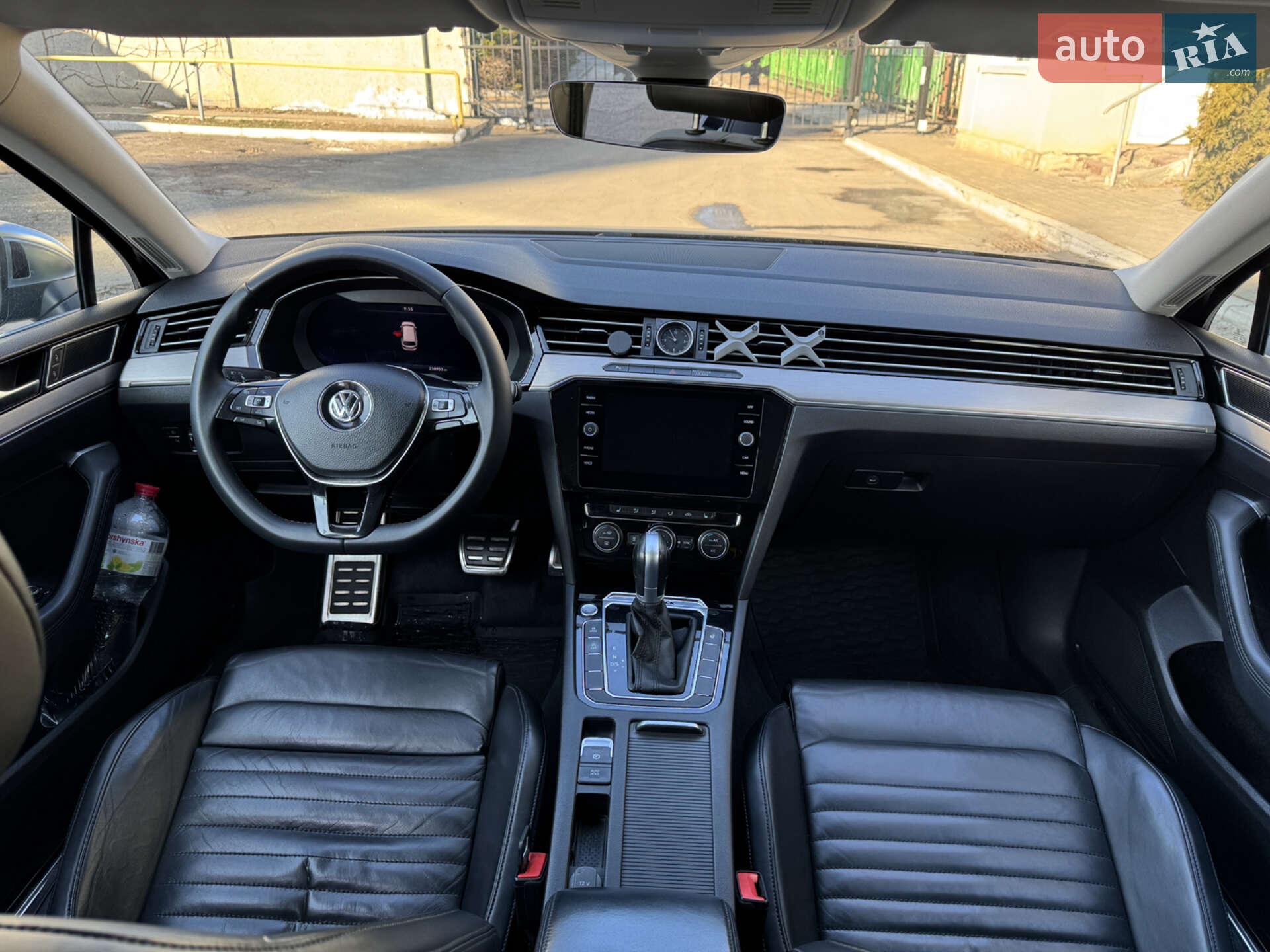 Volkswagen Passat Alltrack 2018 VIN WVWZZZ3CZJE138006 фото оголошення 18 з 46