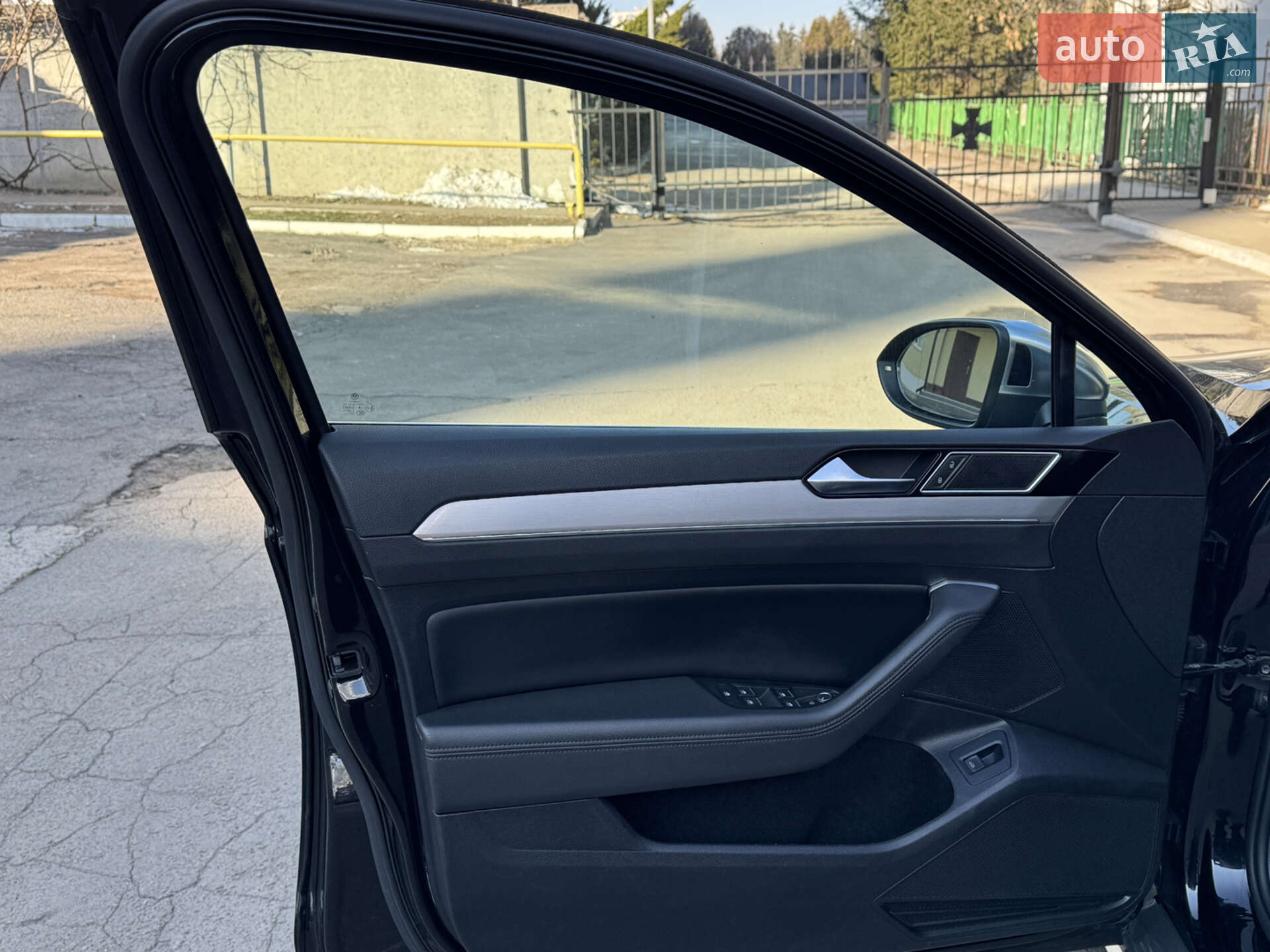 Volkswagen Passat Alltrack 2018 VIN WVWZZZ3CZJE138006 фото оголошення 36 з 46