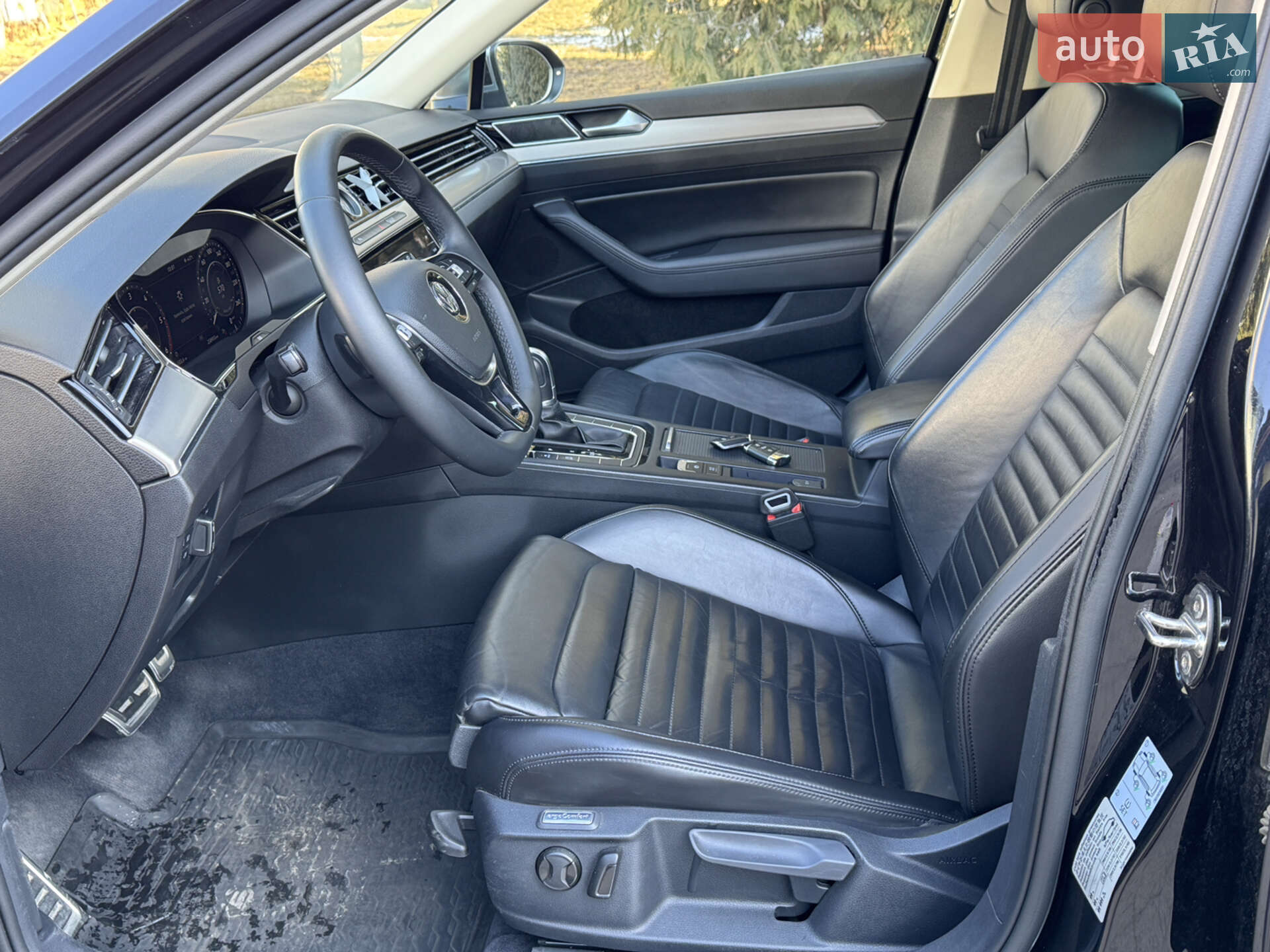 Volkswagen Passat Alltrack 2018 VIN WVWZZZ3CZJE138006 фото оголошення 38 з 46