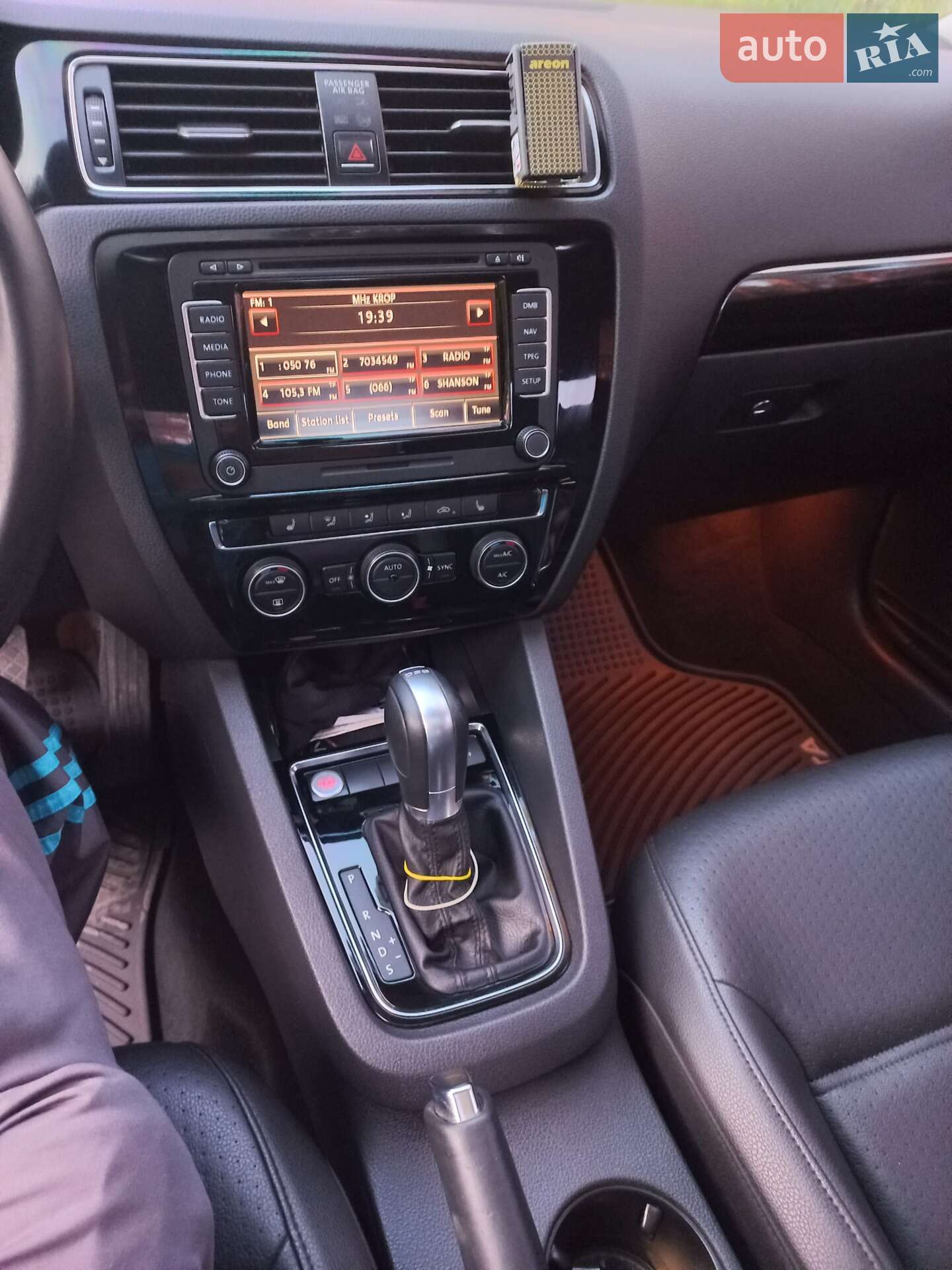 Volkswagen Jetta 2014 VIN WVWZZZ16ZFM011850 фото оголошення 17 з 22