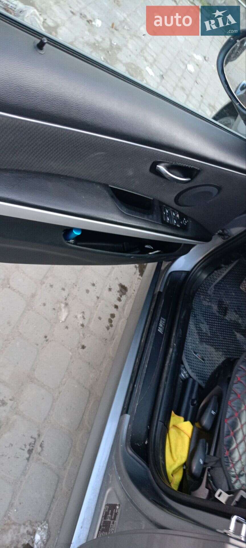 BMW 3 Series 2009 VIN WBAUX11080A623584 фото оголошення 16 з 42