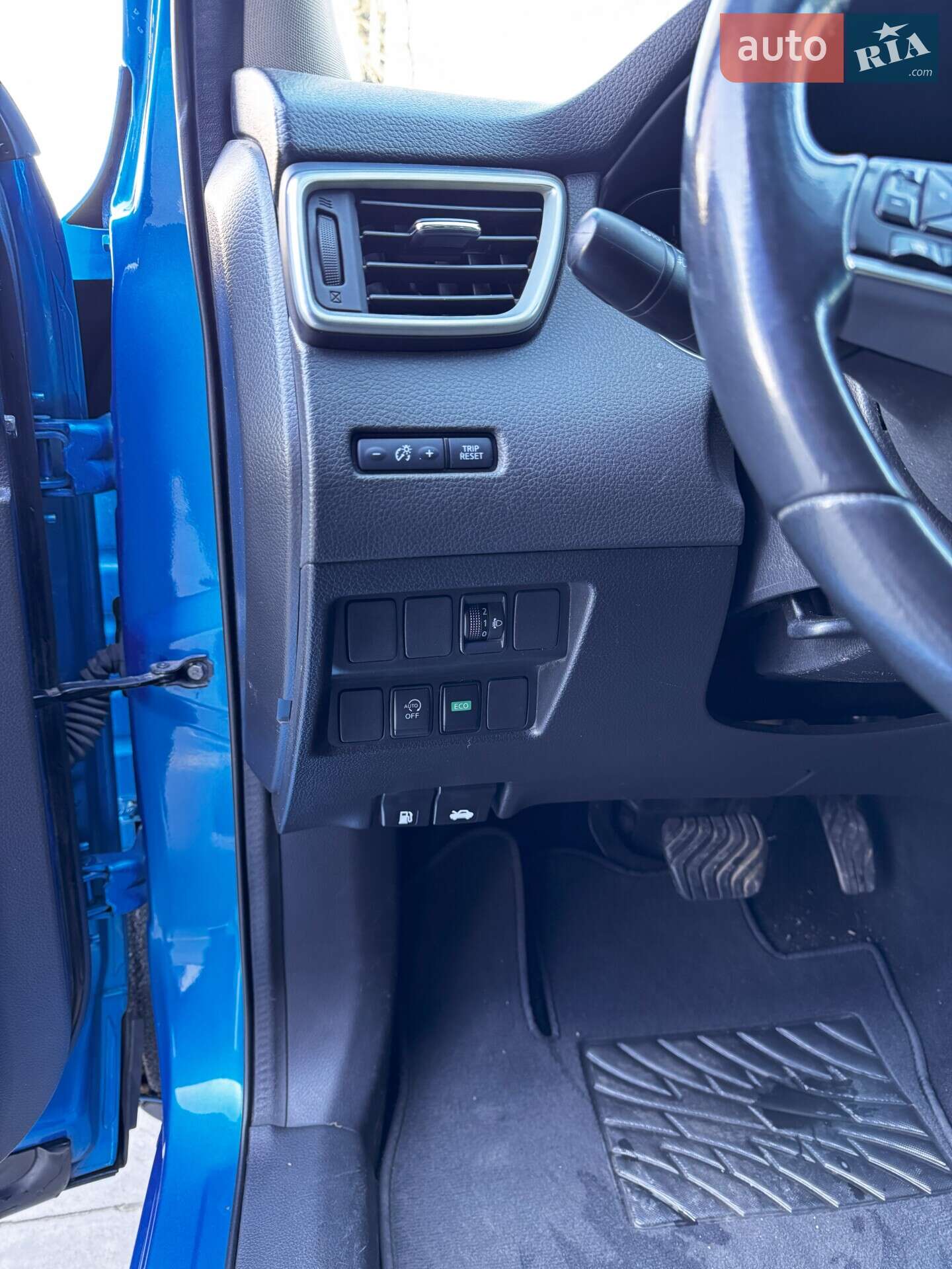 Nissan Qashqai 2019 VIN SJNFDAJ11U2558199 фото оголошення 11 з 35