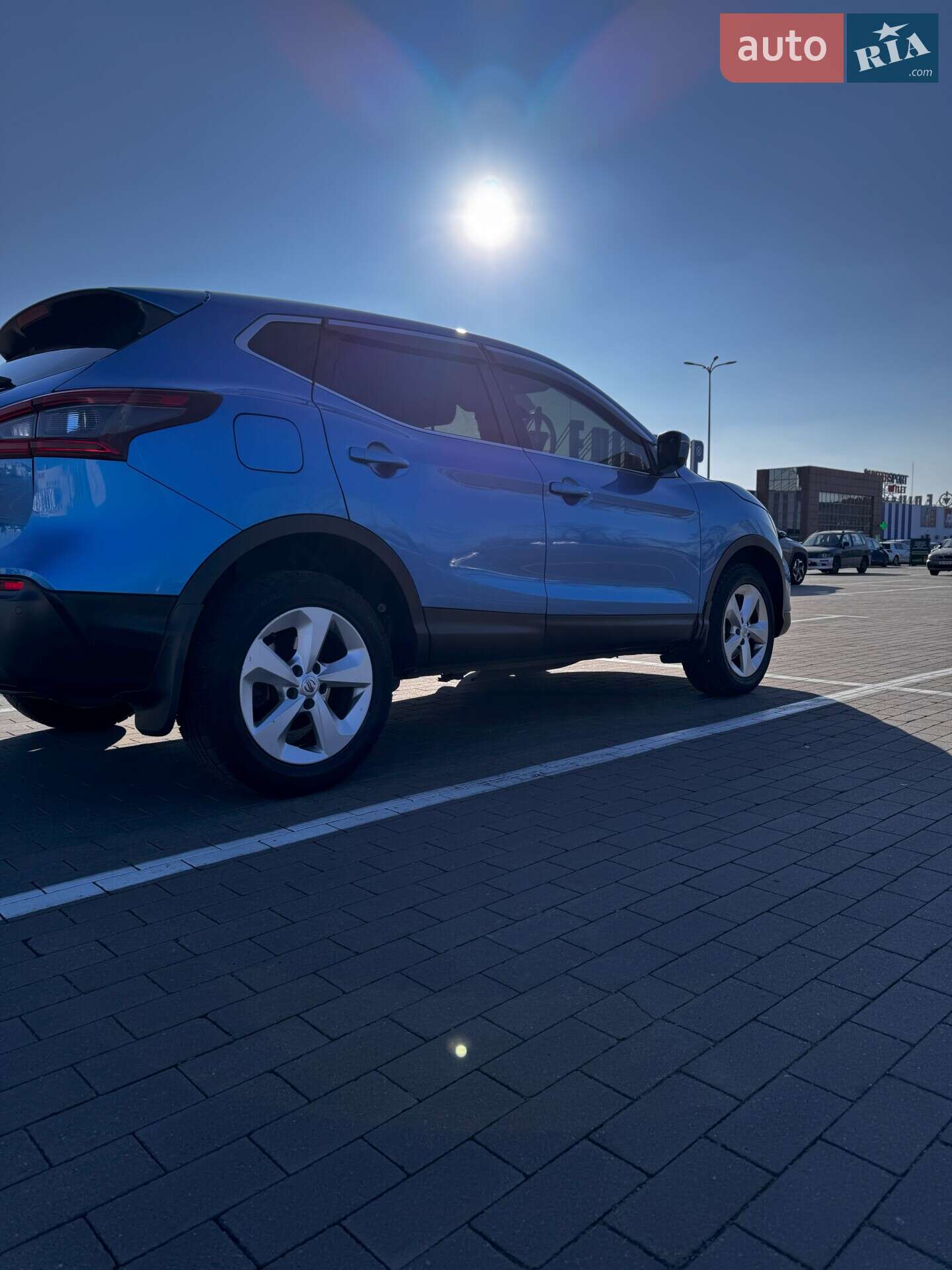 Nissan Qashqai 2019 VIN SJNFDAJ11U2558199 фото оголошення 18 з 35