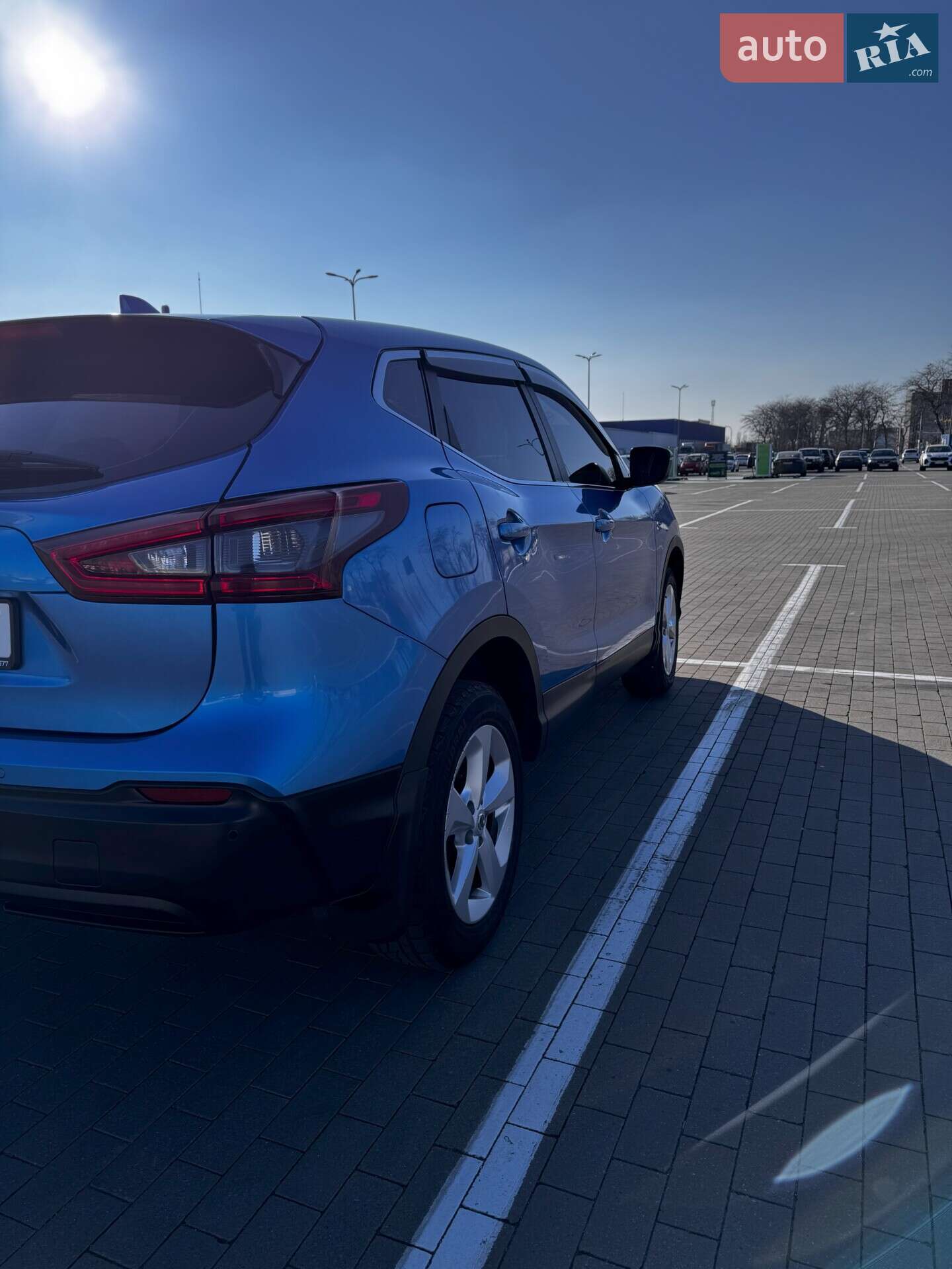 Nissan Qashqai 2019 VIN SJNFDAJ11U2558199 фото оголошення 19 з 35