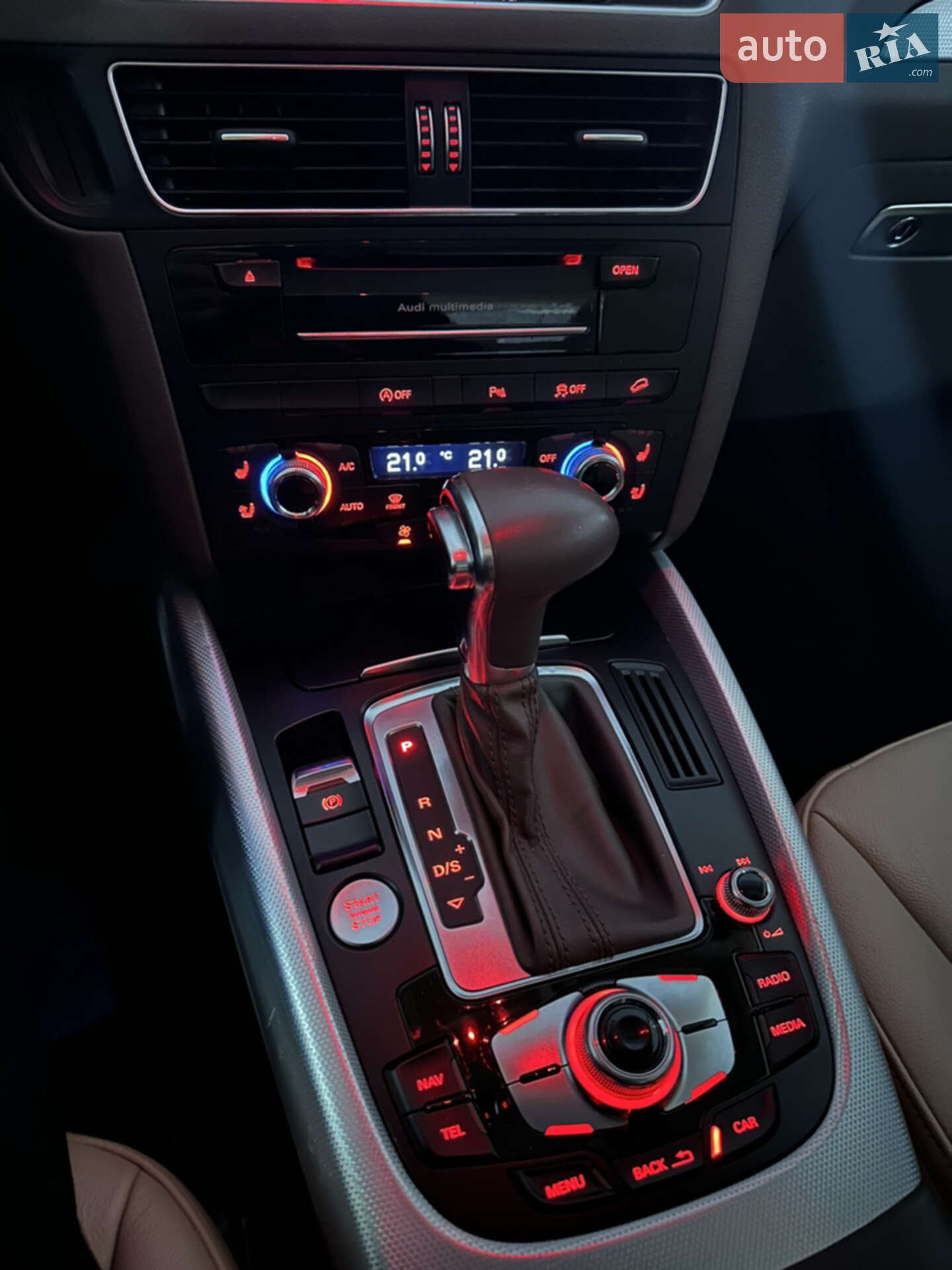 Audi Q5 2015 VIN WA1VMBFP1FA111714 фото оголошення 35 з 48