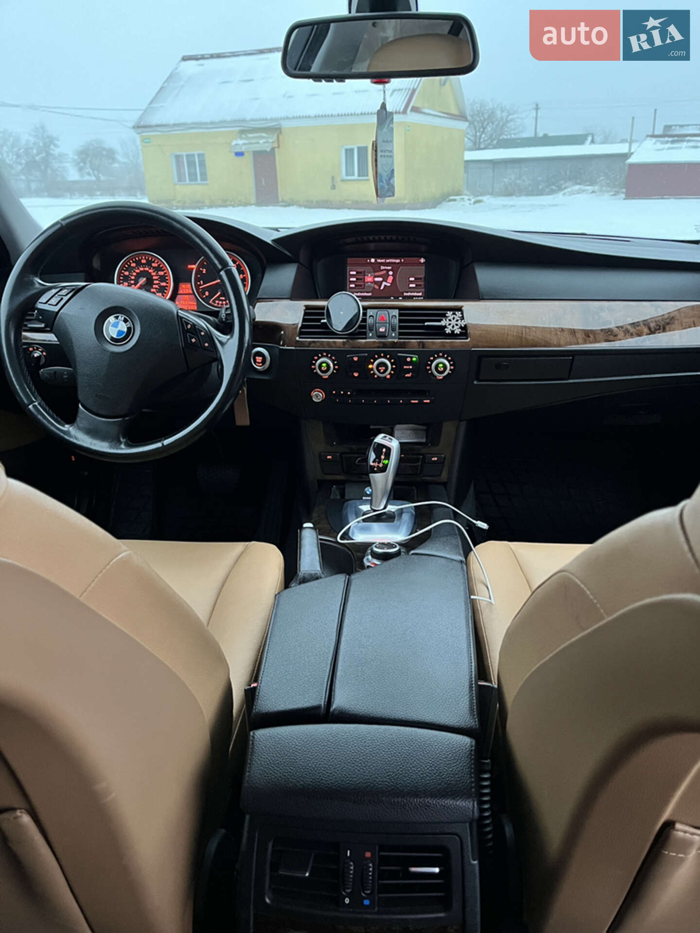 BMW 5 Series 2009 VIN WBANU5C54AC364840 фото оголошення 5 з 15