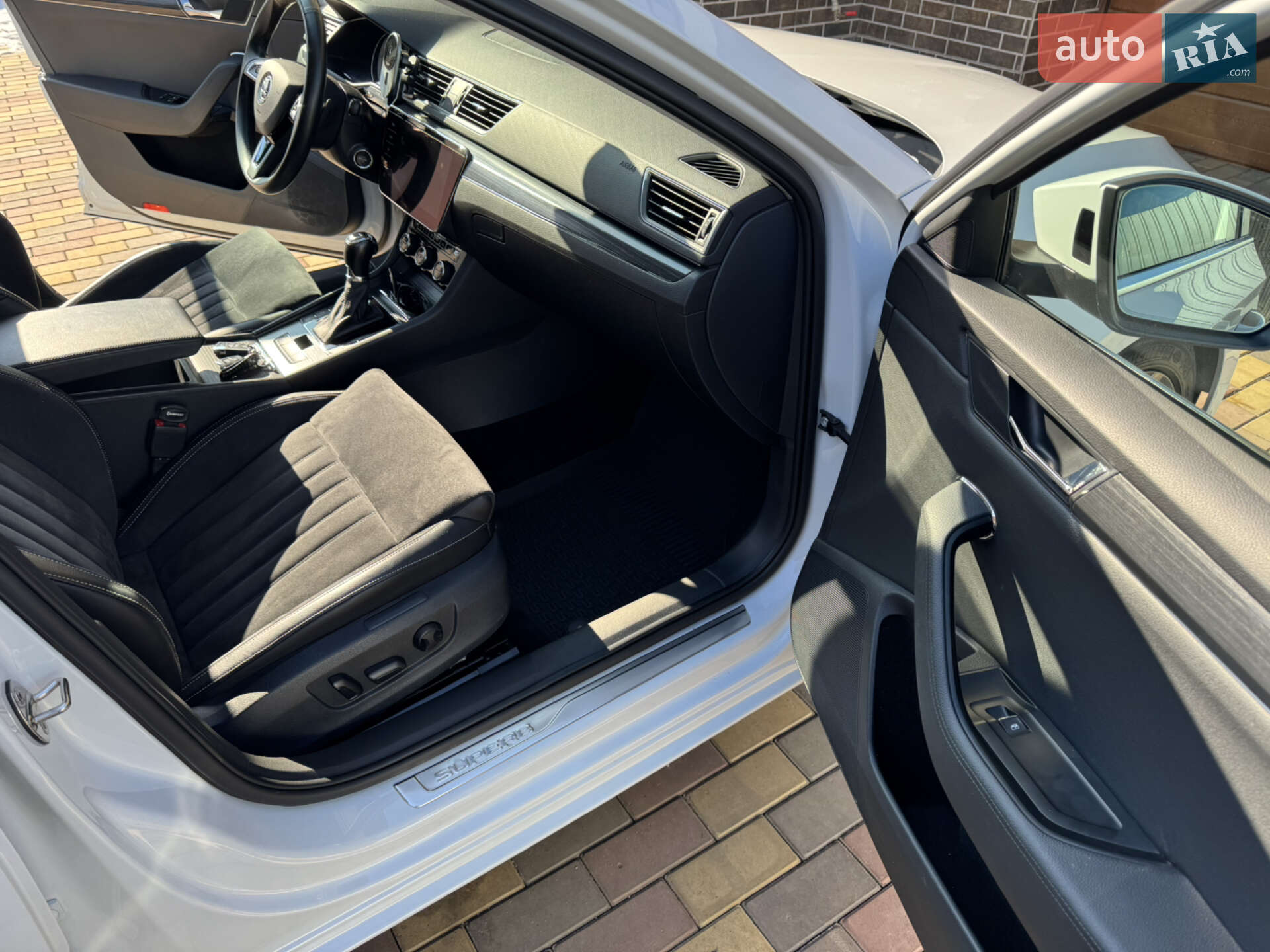 Skoda Superb 2019 VIN TMBLJ9NP9L7009067 фото оголошення 12 з 25