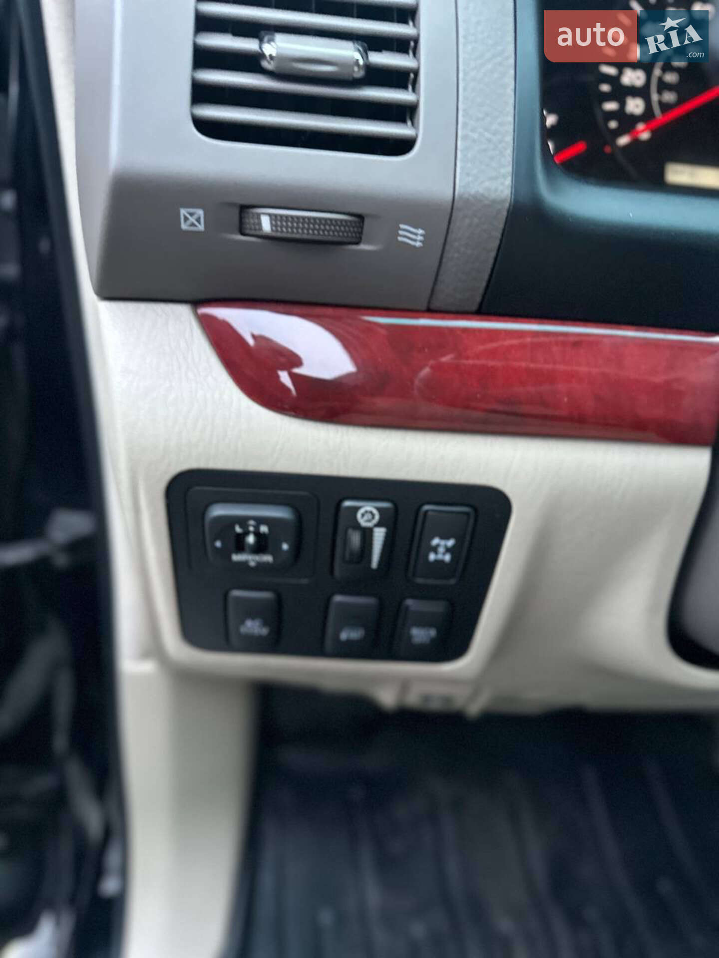 Lexus GX 2008 VIN JTJBT20X780165352 фото оголошення 35 з 45