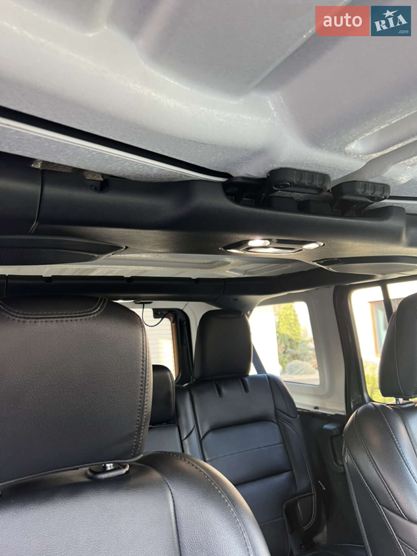 Jeep Wrangler 2021 VIN 1C4HJXEG9NW105638 фото оголошення 11 з 26