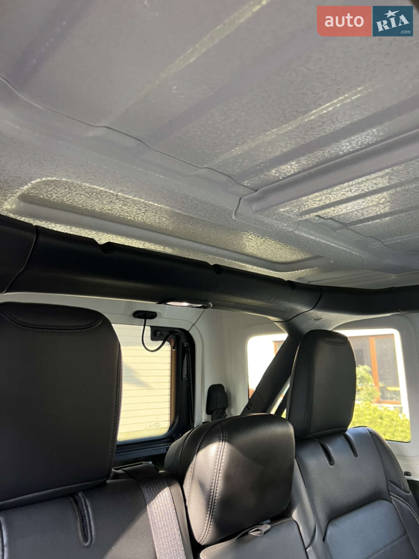 Jeep Wrangler 2021 VIN 1C4HJXEG9NW105638 фото оголошення 12 з 26